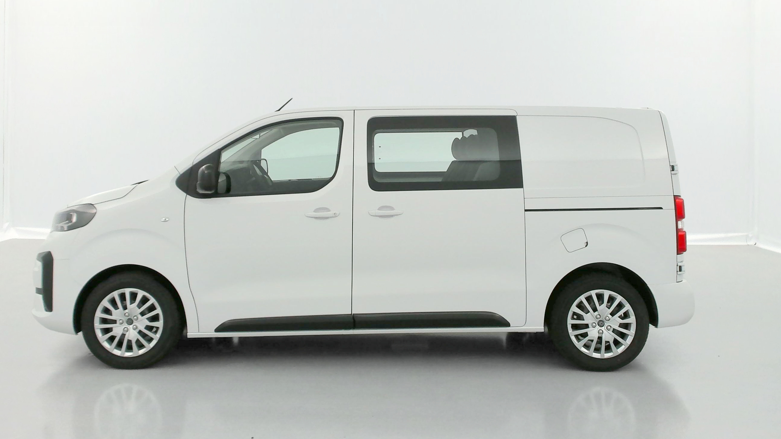 GLI00010697_p53 - PEUGEOT - EXPERT CA - 2025 - photo 4