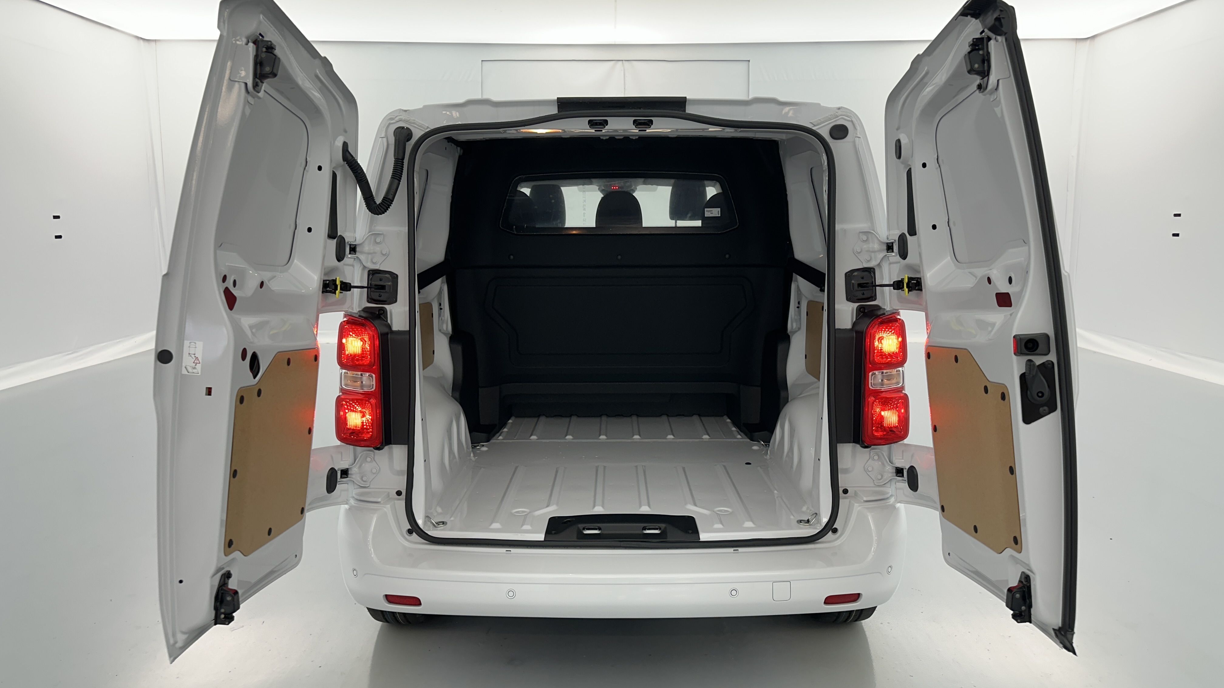 GLI00010697_p53 - PEUGEOT - EXPERT CA - 2025 - photo 9