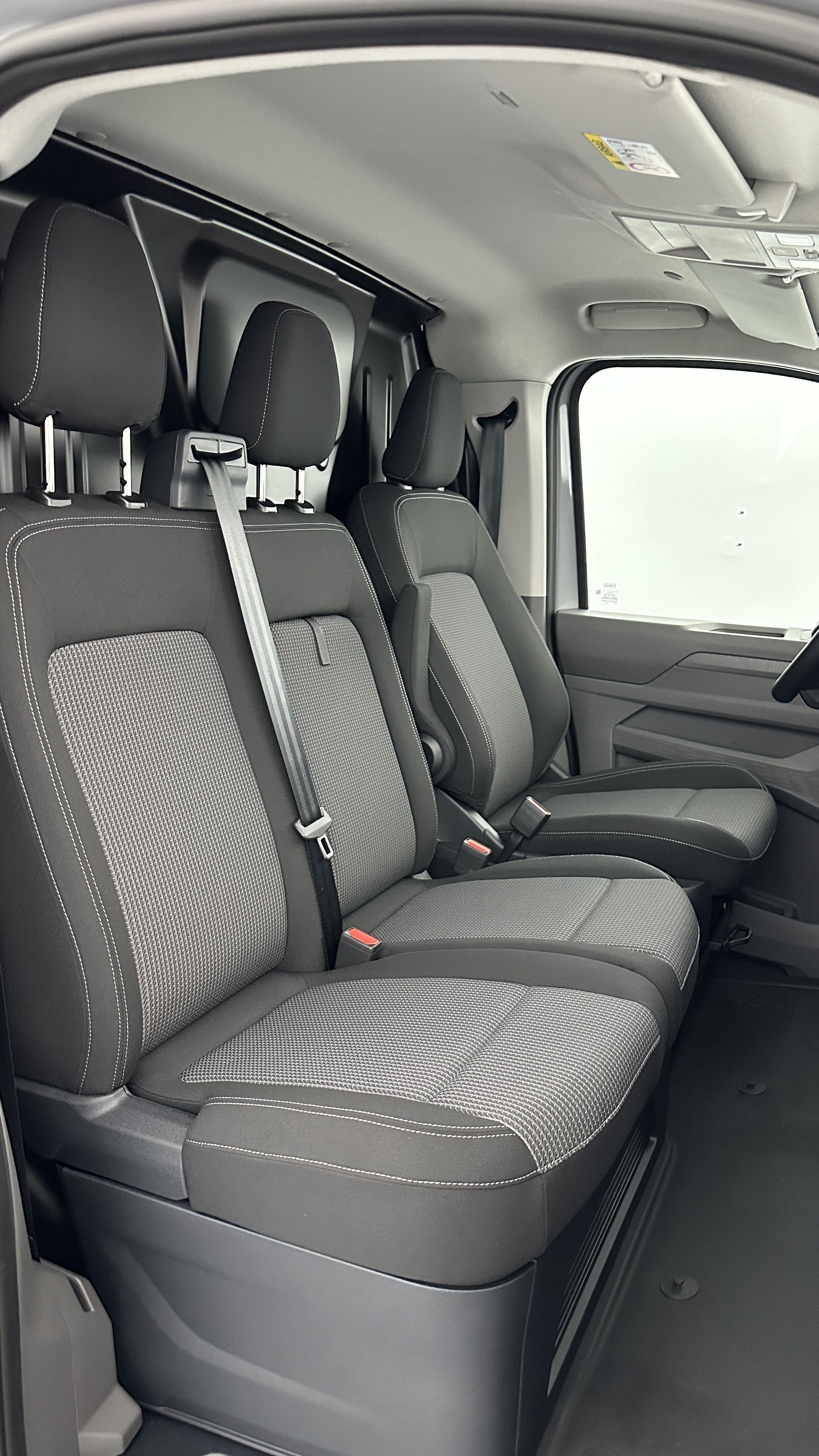 GLI00008066_p53 - VOLKSWAGEN - TRANSPORTER - 2026 - photo 13