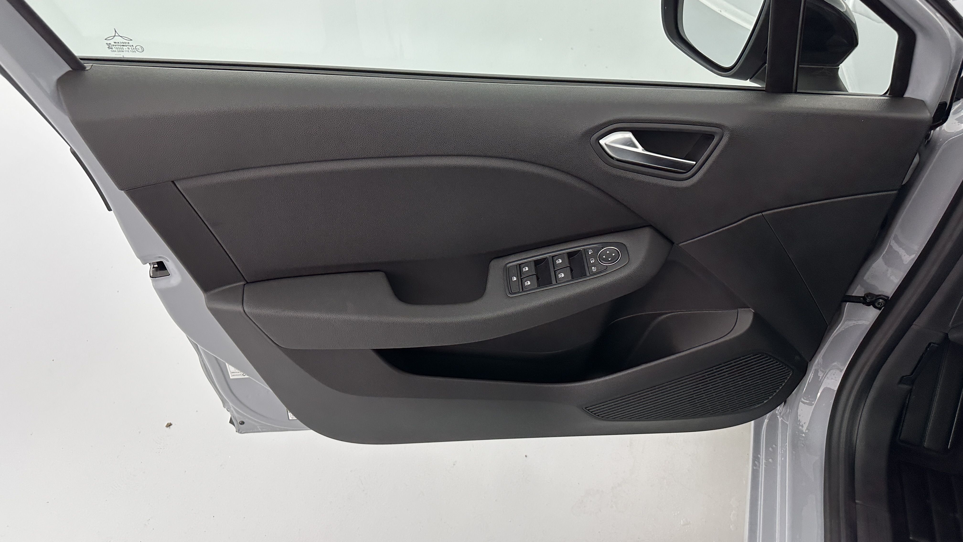 GLI00010432_p53 - RENAULT - CLIO - 2025 - photo 13