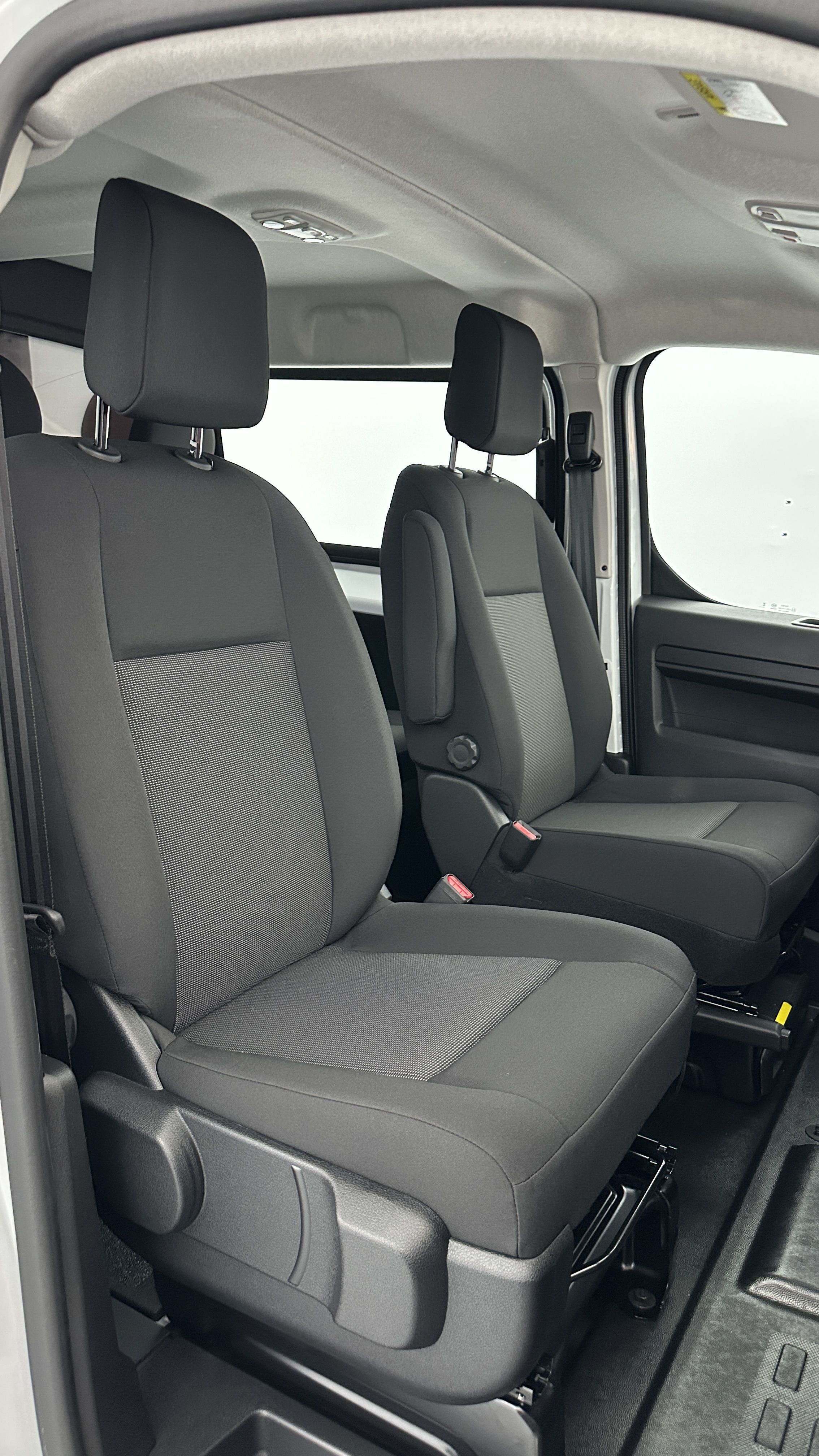 GLI00010634_p53 - PEUGEOT - EXPERT CA - 2025 - photo 13