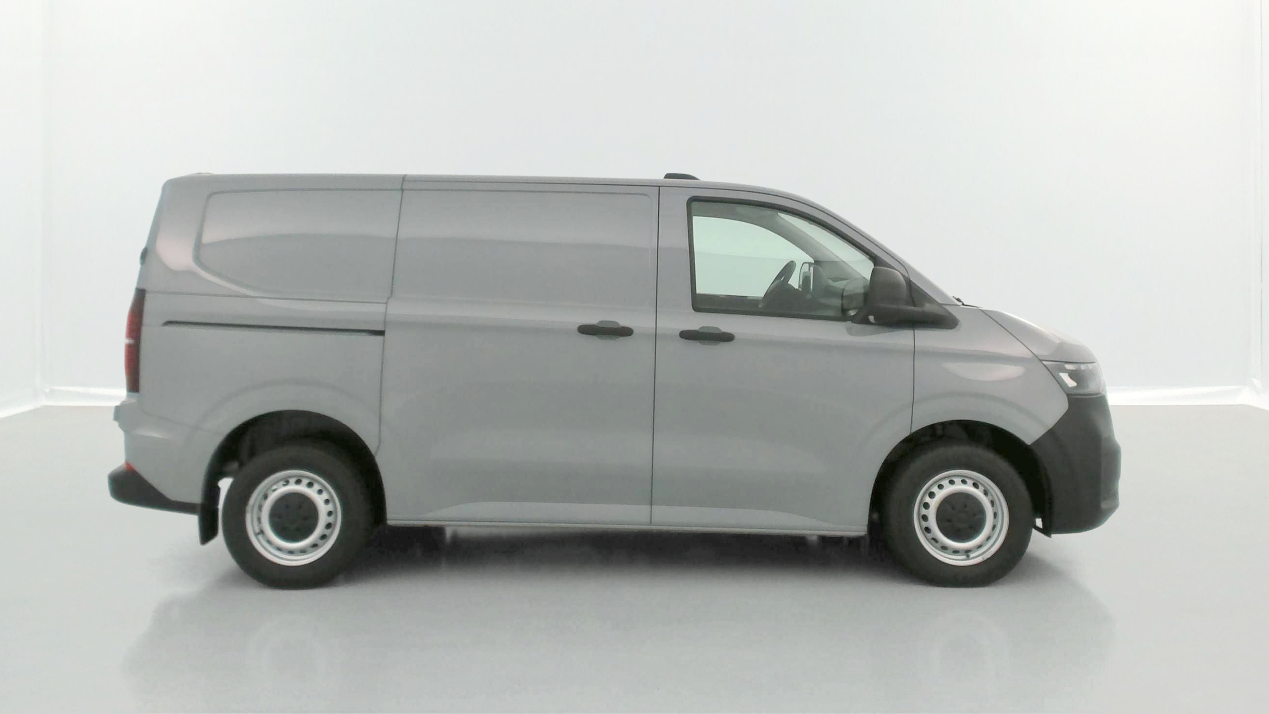 GLI00007682_p53 - VOLKSWAGEN - TRANSPORTER - 2025 - photo 19