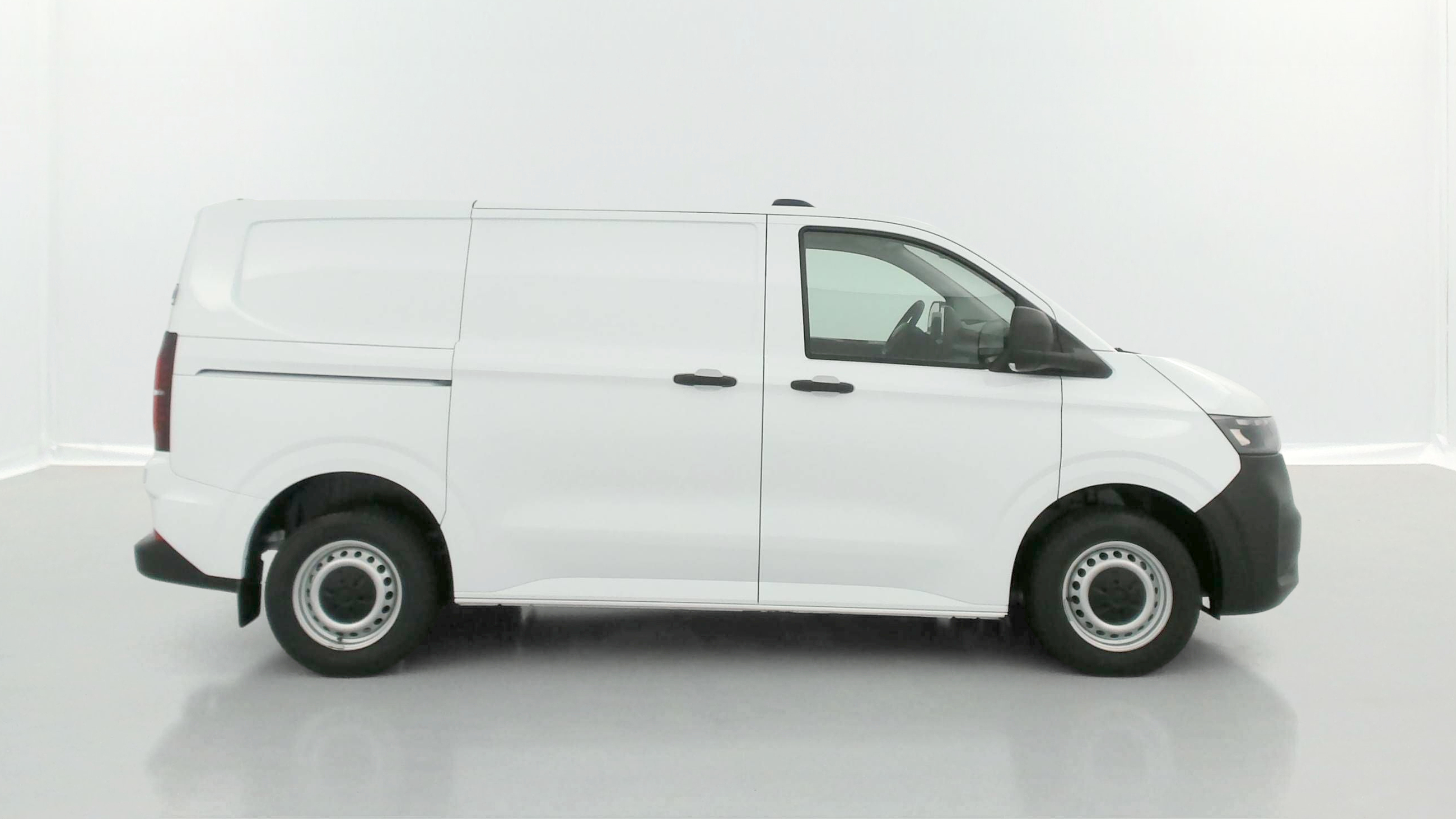 GLI00007680_p53 - VOLKSWAGEN - TRANSPORTER - 2025 - photo 20