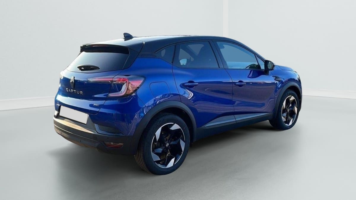 363807_p2 - RENAULT - CAPTUR - 2025 - photo 4