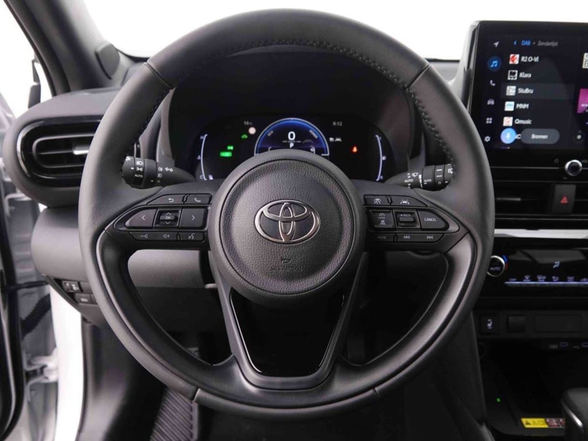 364556_p2 - TOYOTA - YARIS CROSS - 2026 - photo 8