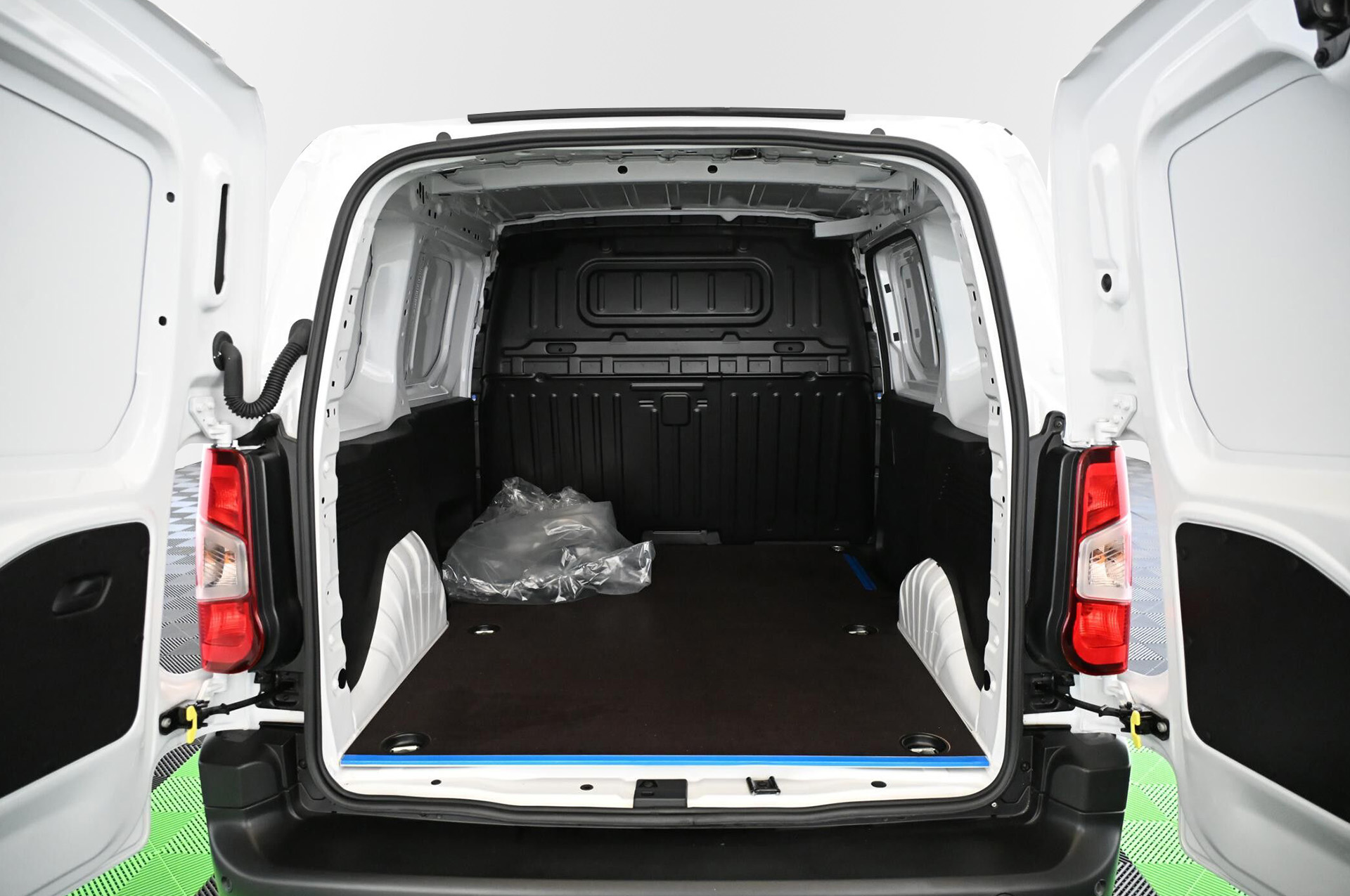 18892_p35 - CITROEN - BERLINGO - 2024 - photo 33