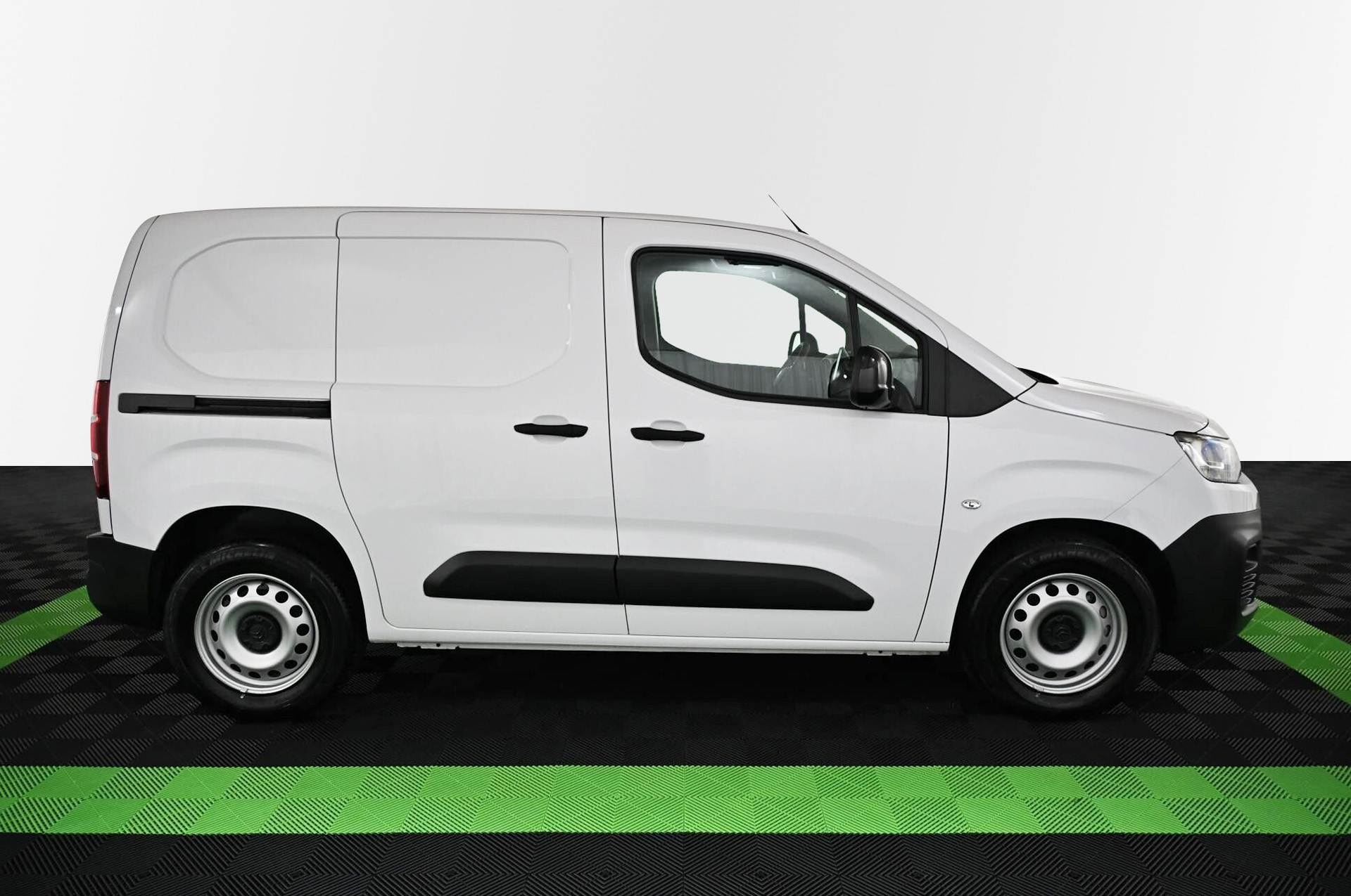 18908_p35 - CITROEN - BERLINGO - 2024 - photo 7