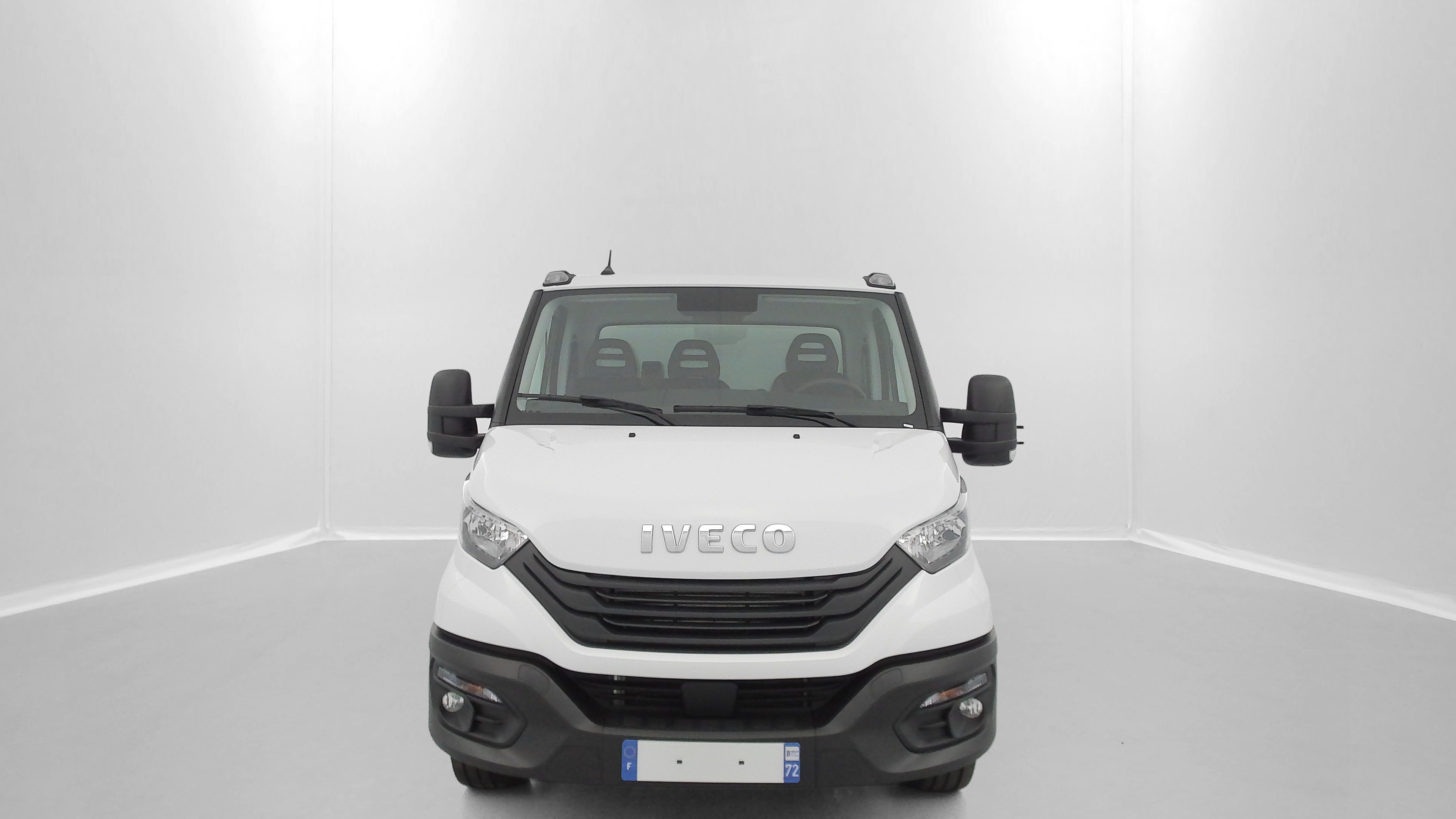 GLI00012131_p53 - IVECO - DAILY - 2026 - photo 2