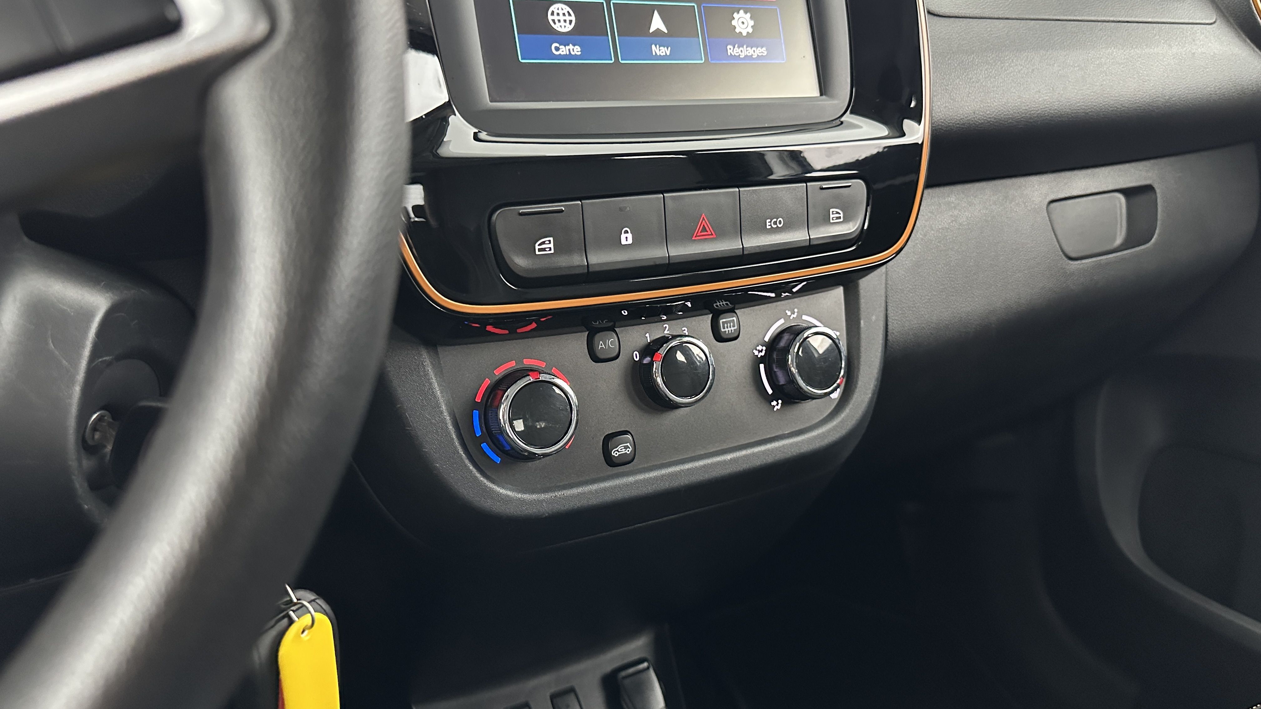 GLI00015699_p53 - DACIA - SPRING - 2021 - photo 19