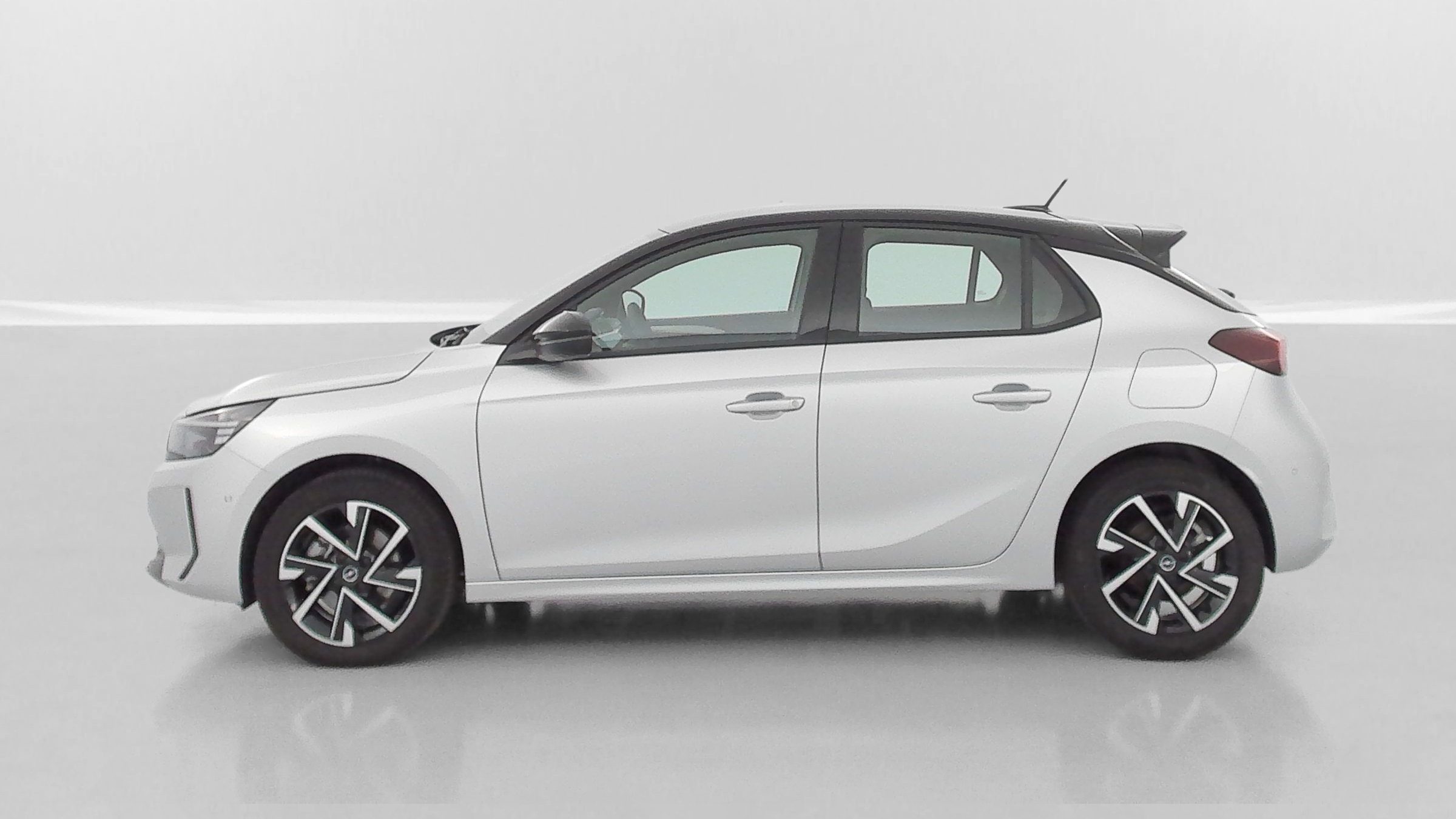 GLI00010132_p53 - OPEL - CORSA - 2025 - photo 4