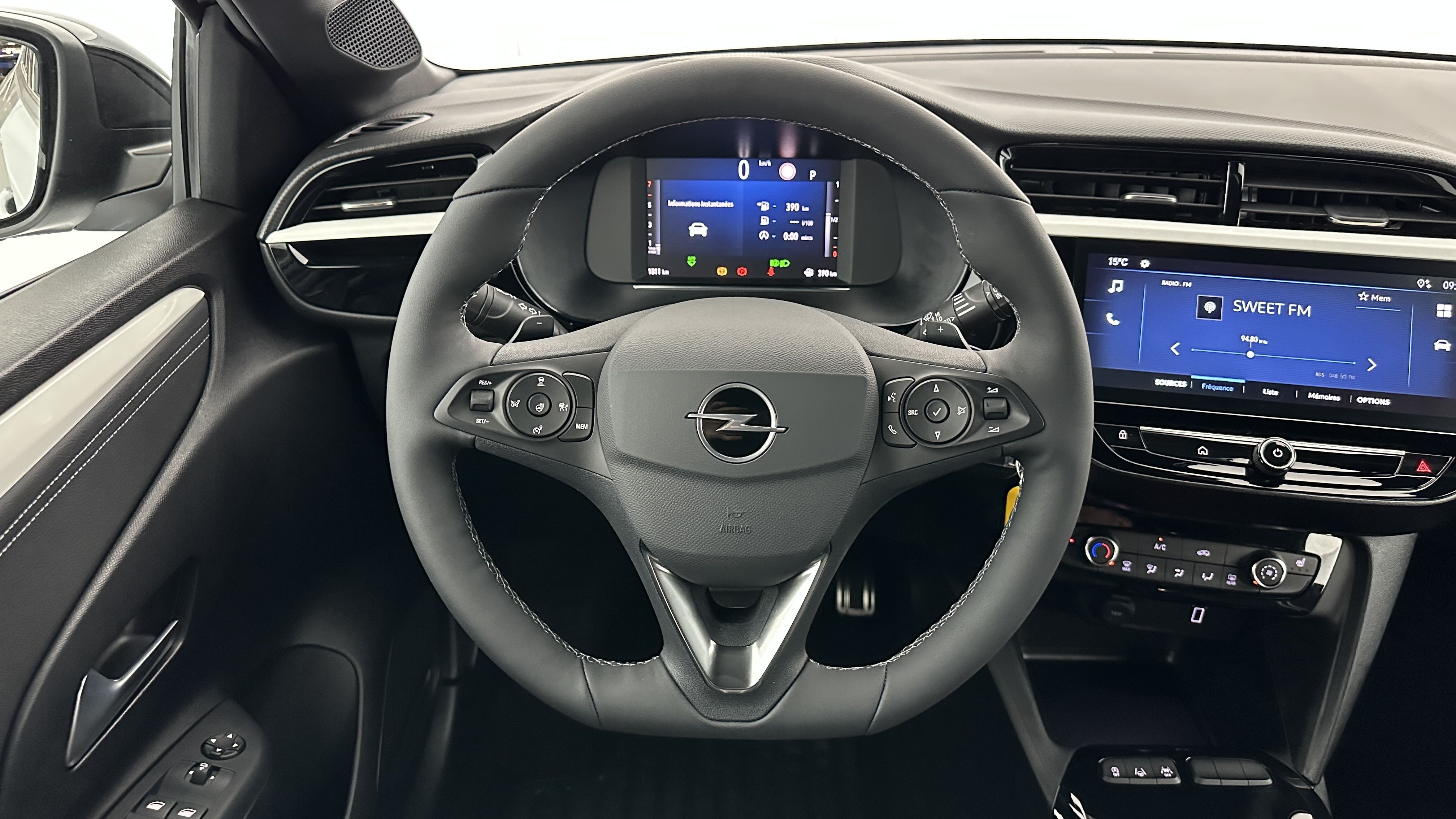 GLI00010132_p53 - OPEL - CORSA - 2025 - photo 13