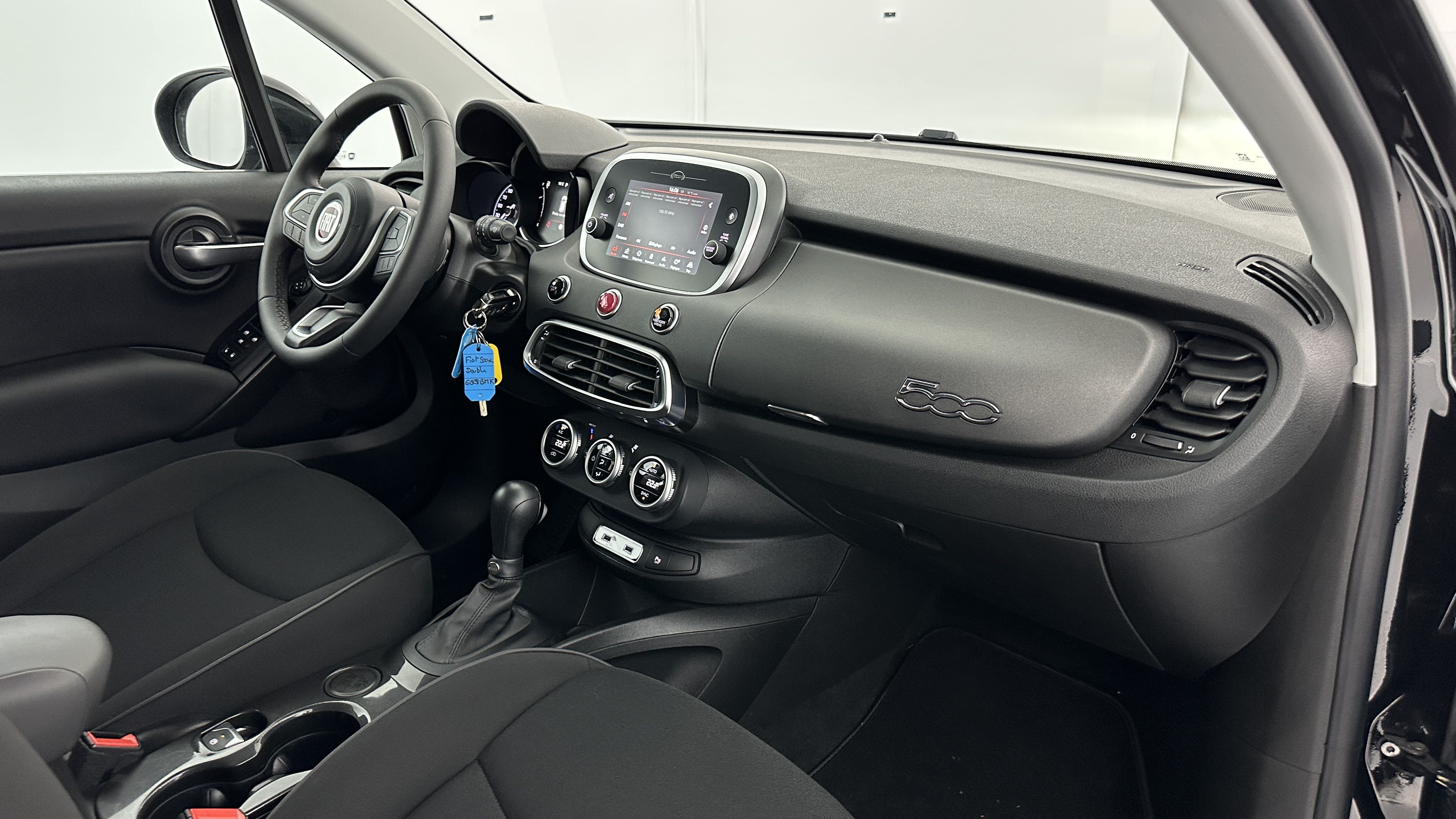 GLI00012221_p53 - FIAT - 500 X - 2023 - photo 8