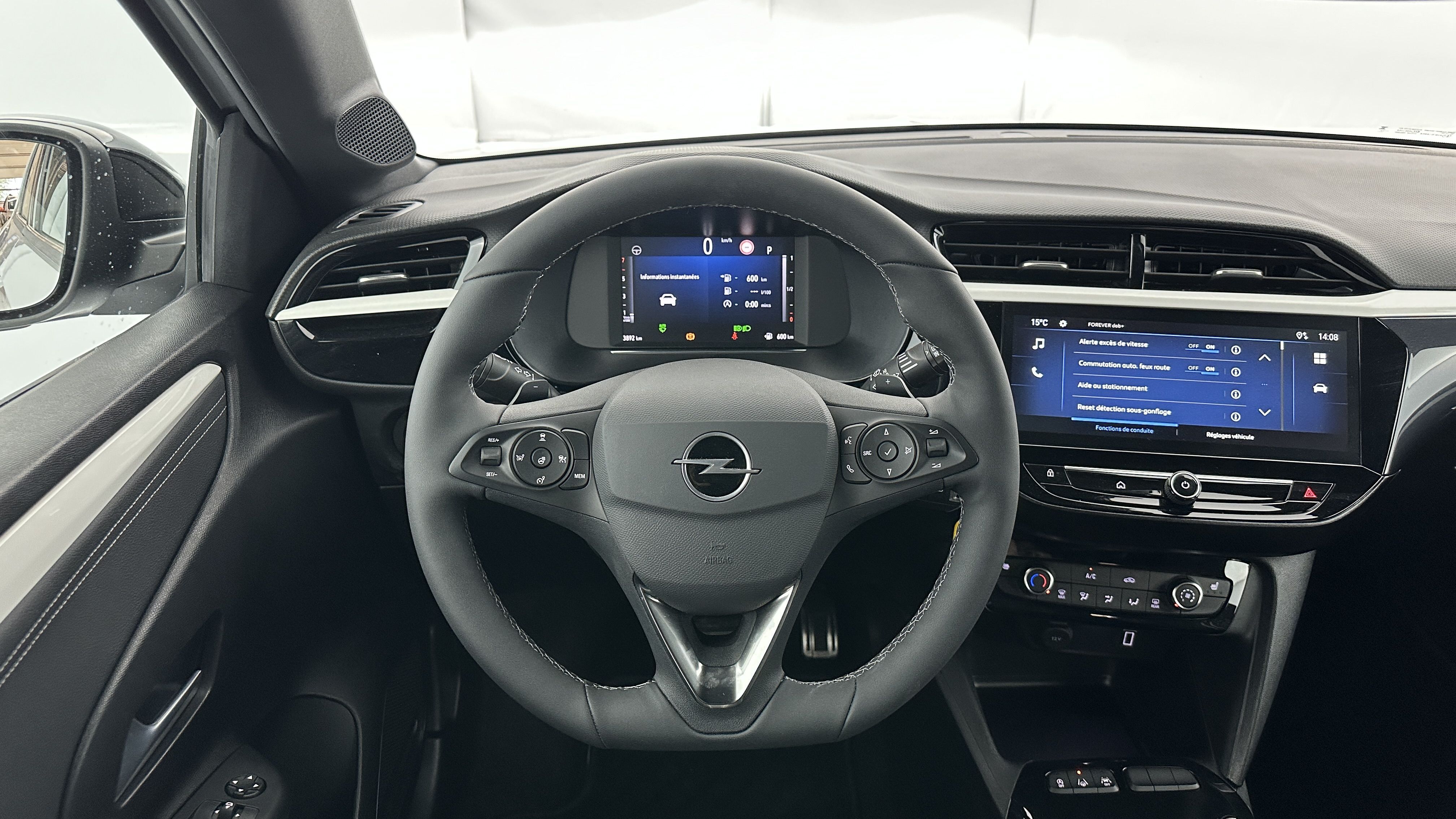 GLI00010131_p53 - OPEL - CORSA - 2025 - photo 13