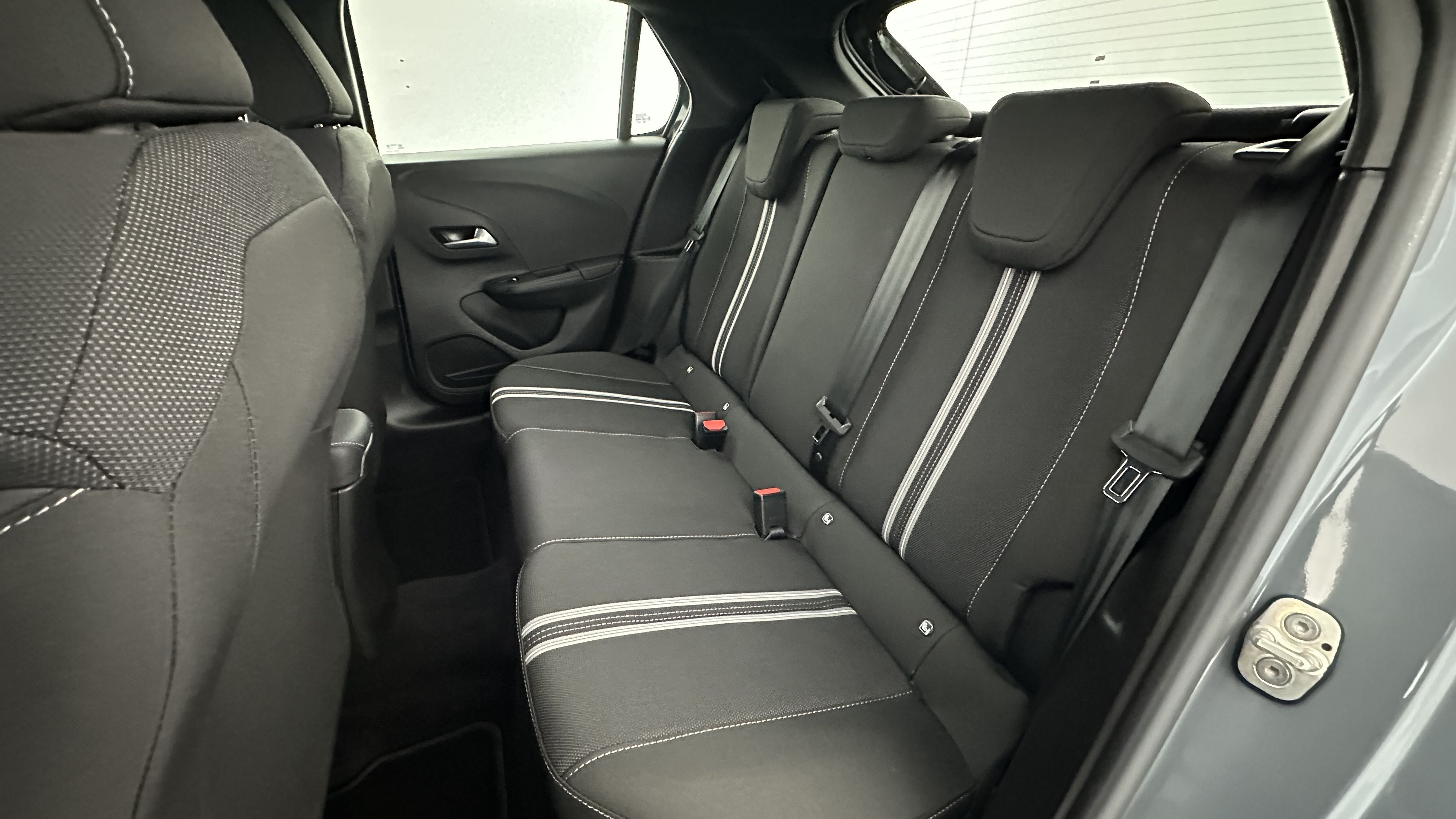 GLI00010121_p53 - OPEL - CORSA - 2025 - photo 9