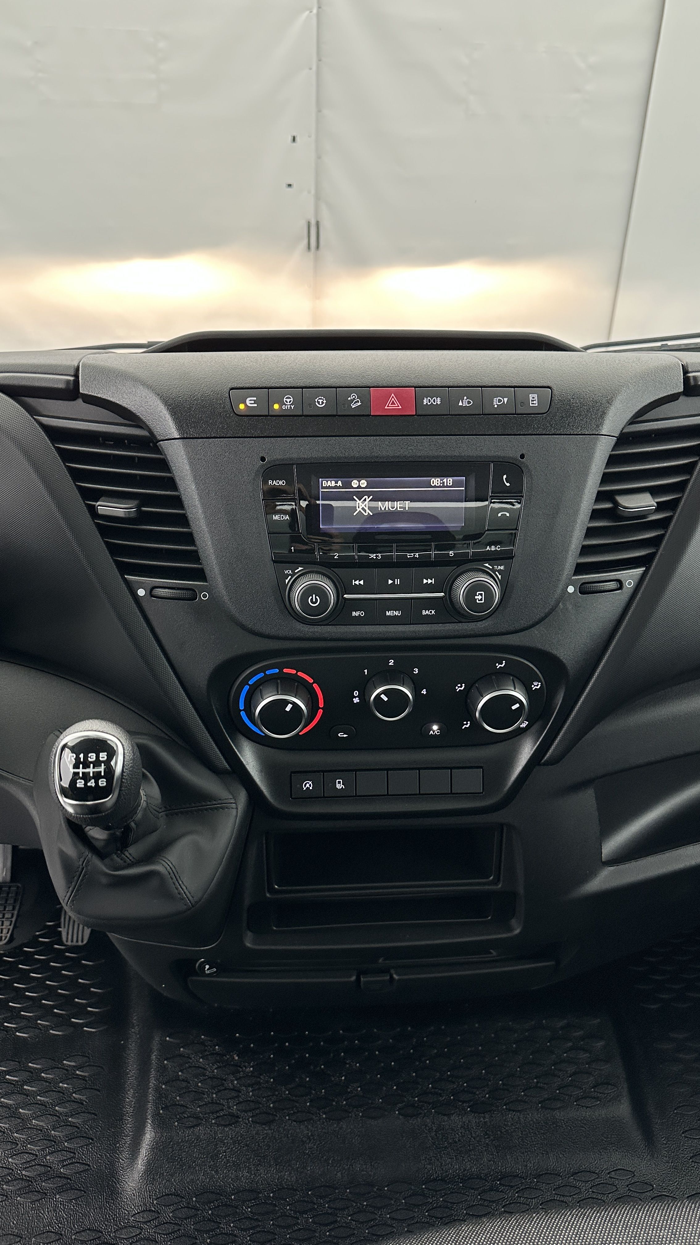 GLI00012131_p53 - IVECO - DAILY - 2026 - photo 11