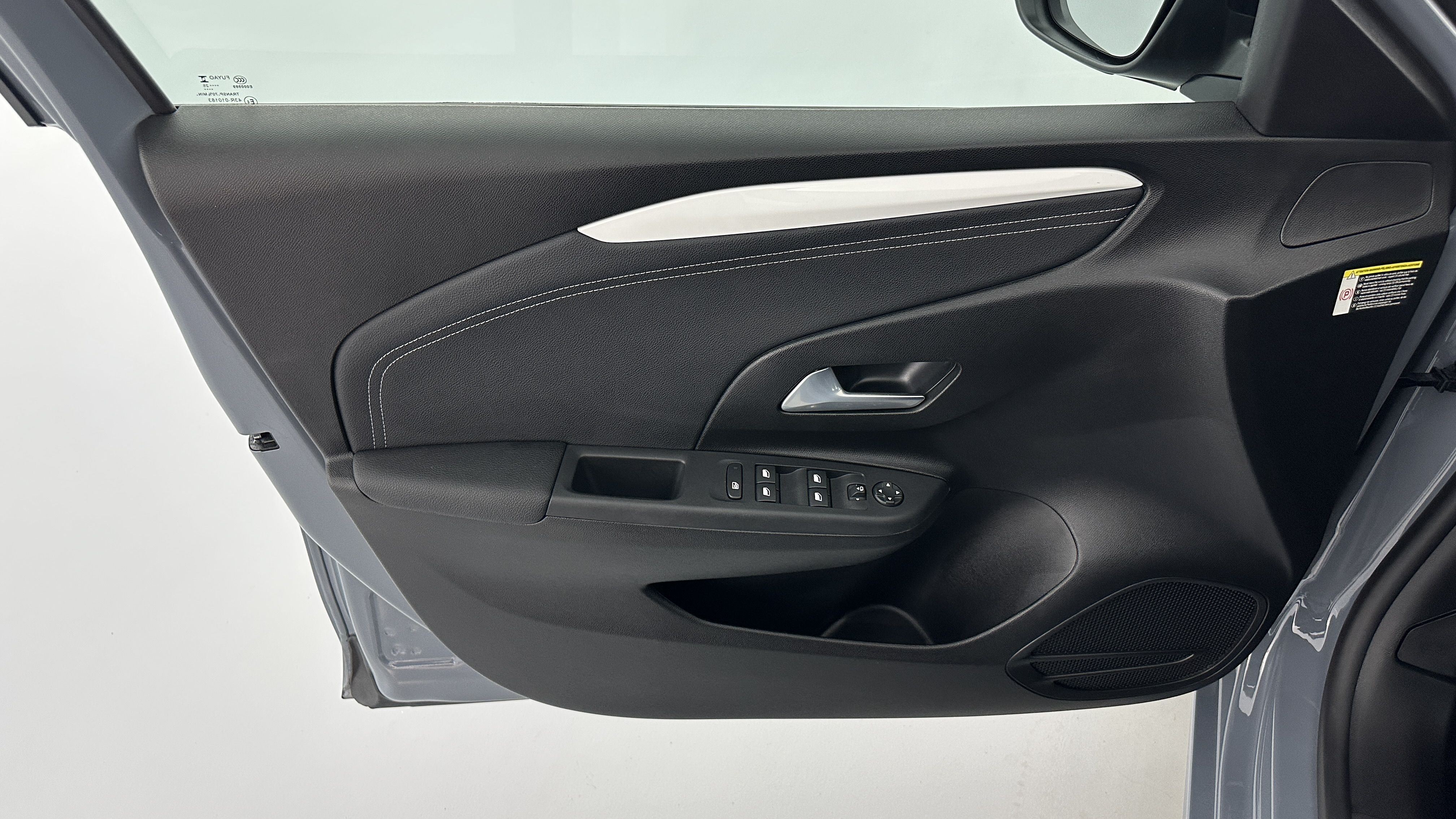 GLI00010121_p53 - OPEL - CORSA - 2025 - photo 13