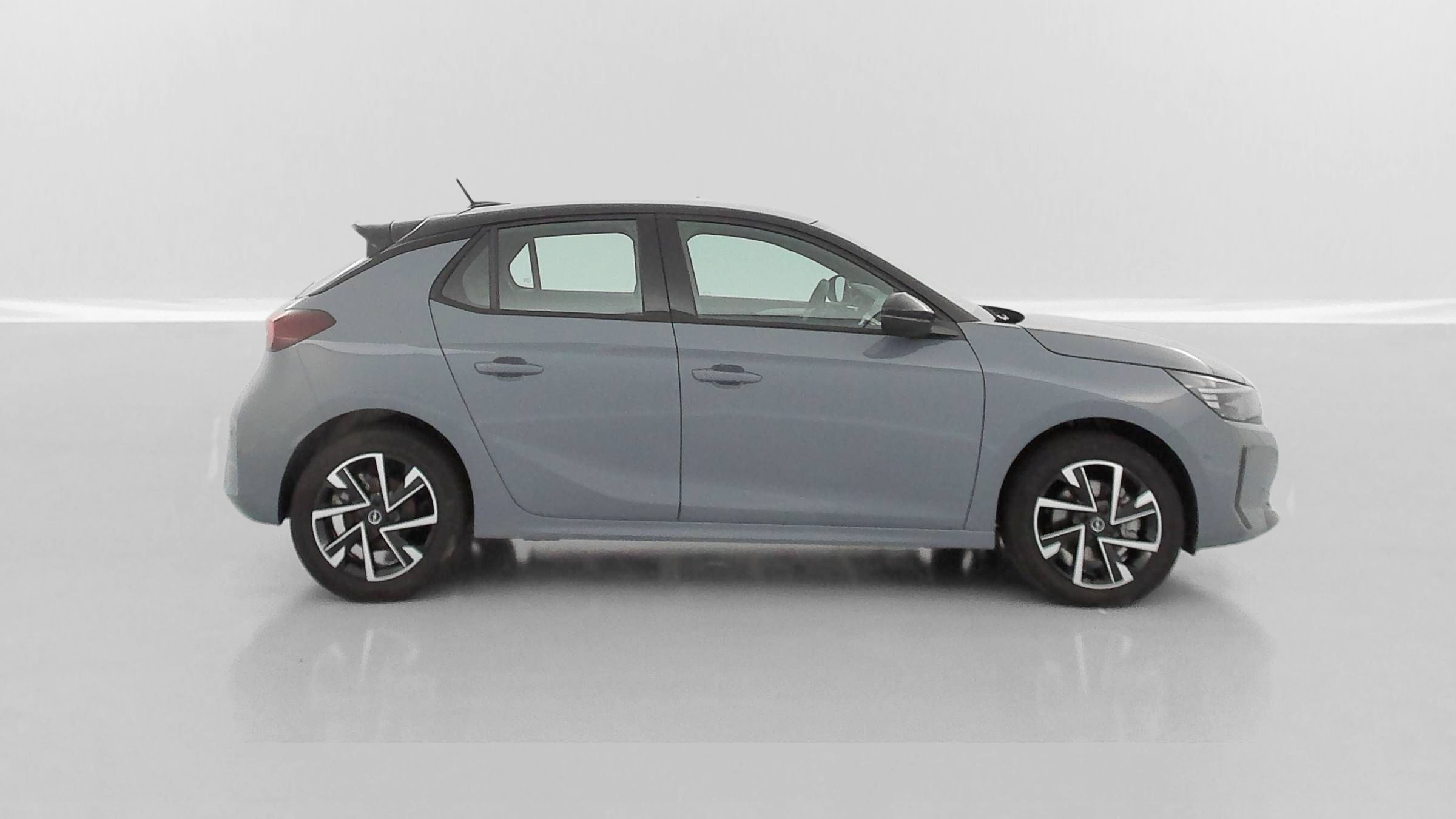 GLI00010121_p53 - OPEL - CORSA - 2025 - photo 24