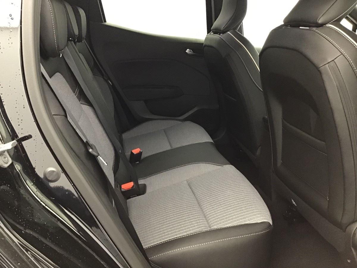 374747_p2 - RENAULT - CLIO 5 - 2026 - photo 7