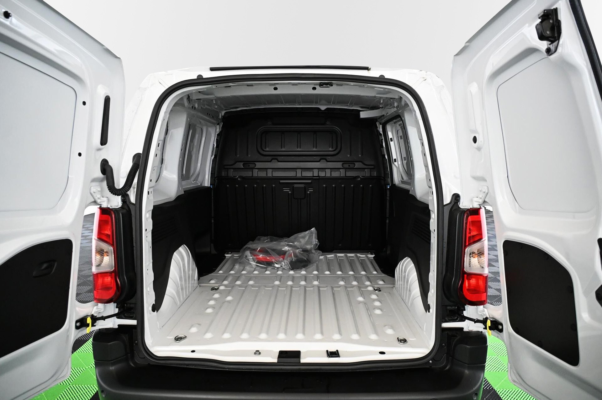 18914_p35 - CITROEN - BERLINGO - 2024 - photo 33