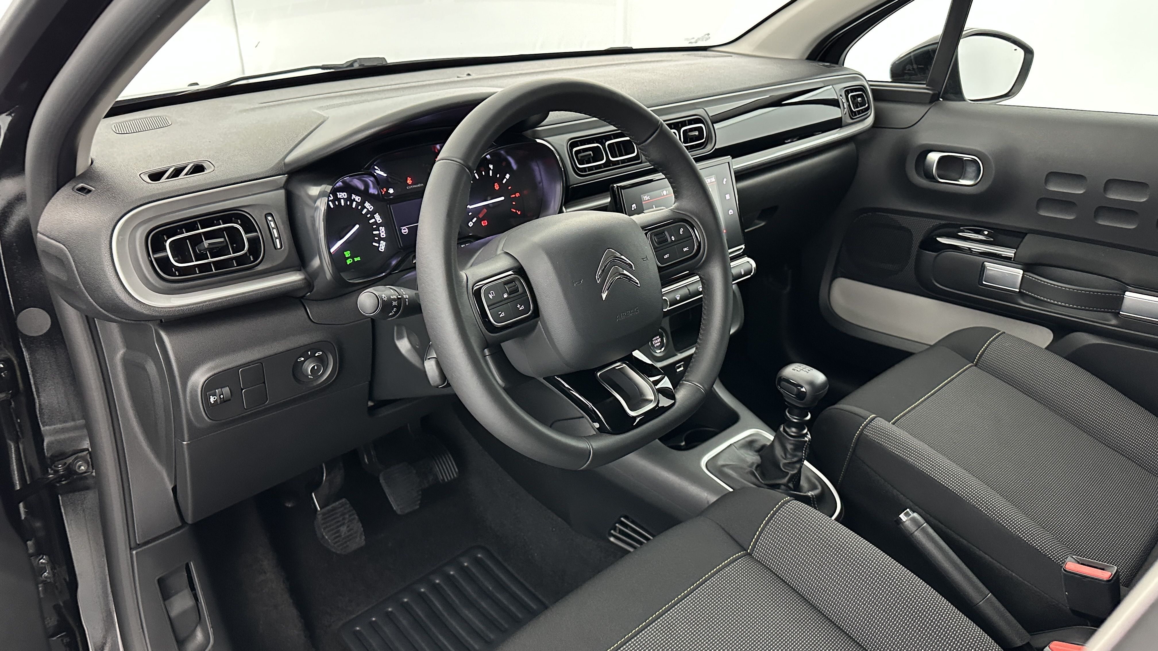 GLI00009853_p53 - CITROEN - C3 - 2024 - photo 6