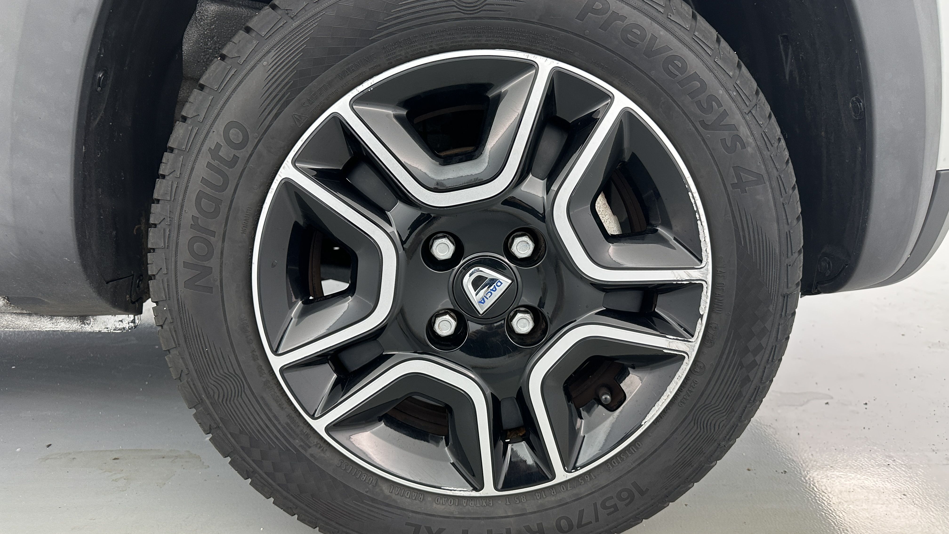 GLI00012236_p53 - DACIA - SPRING - 2021 - photo 22