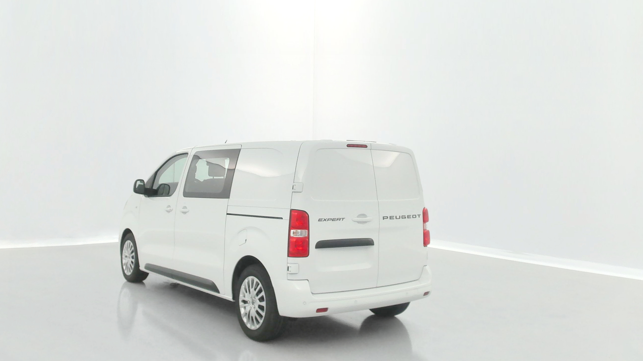 GLI00010699_p53 - PEUGEOT - EXPERT CA - 2025 - photo 5