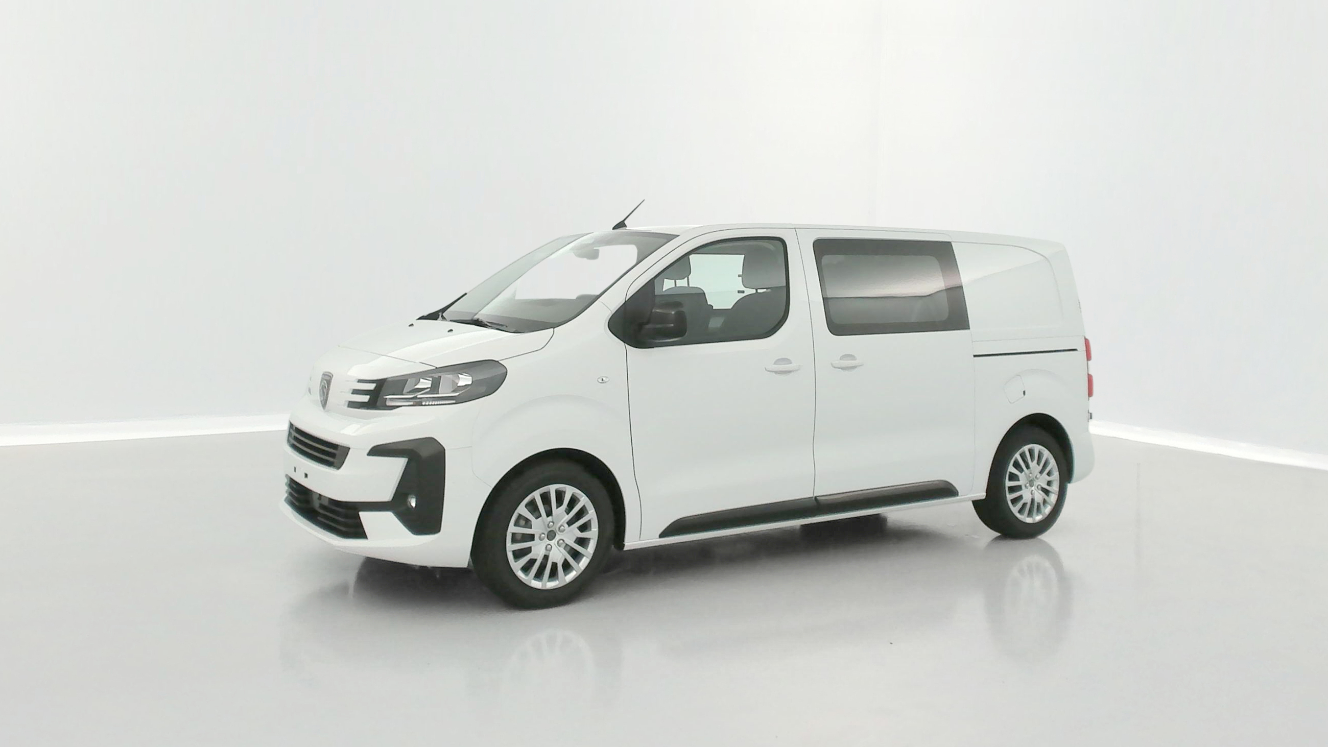 GLI00010699_p53 - PEUGEOT - EXPERT CA - 2025 - photo 20