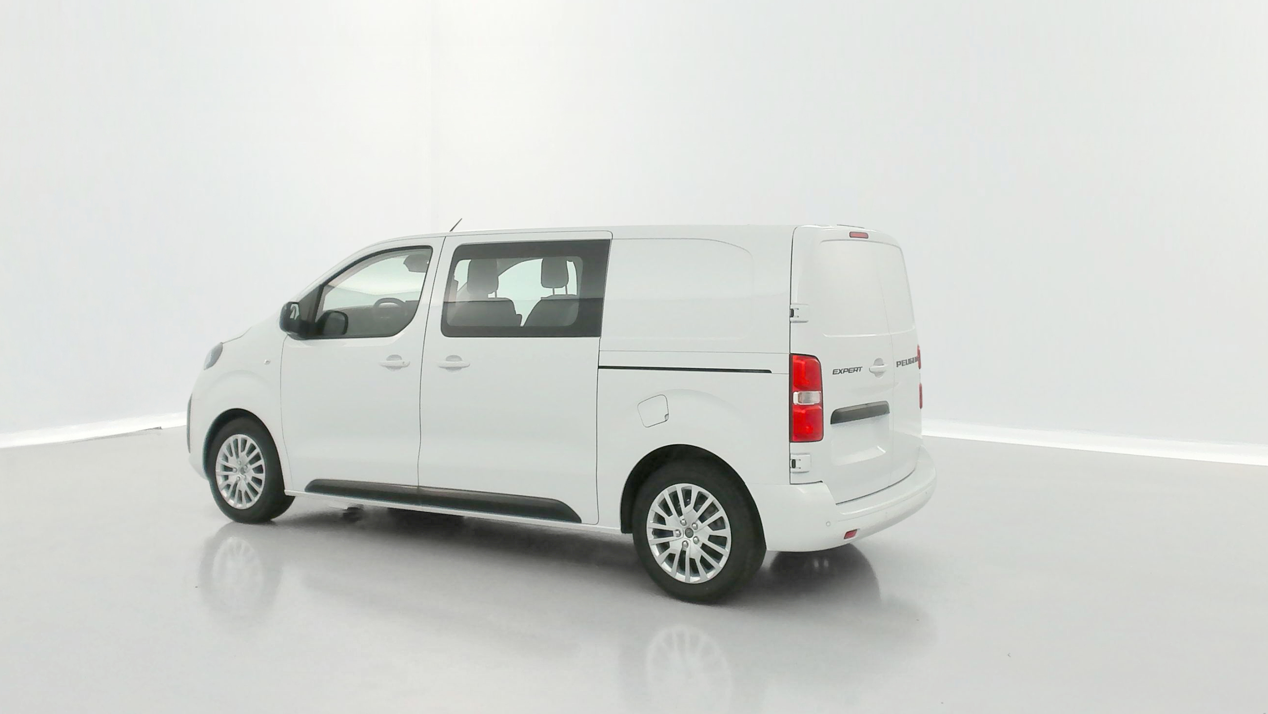 GLI00010699_p53 - PEUGEOT - EXPERT CA - 2025 - photo 21