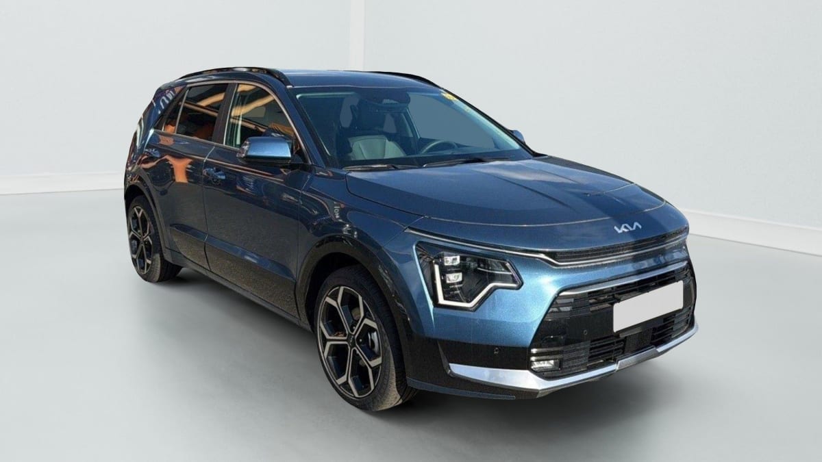 355716_p2 - KIA - NIRO - 2025 - photo 1