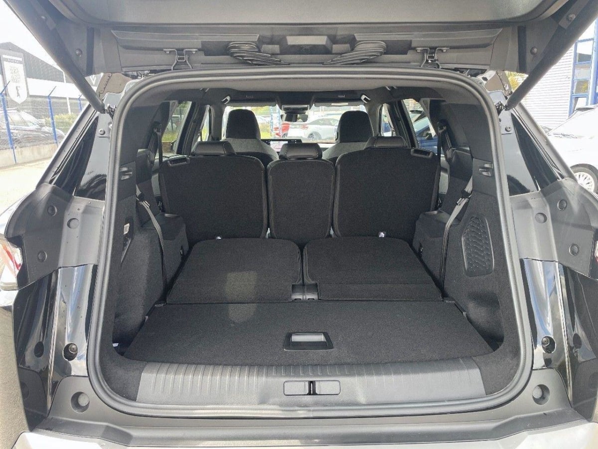 352033_p2 - PEUGEOT - 5008 - 2025 - photo 10