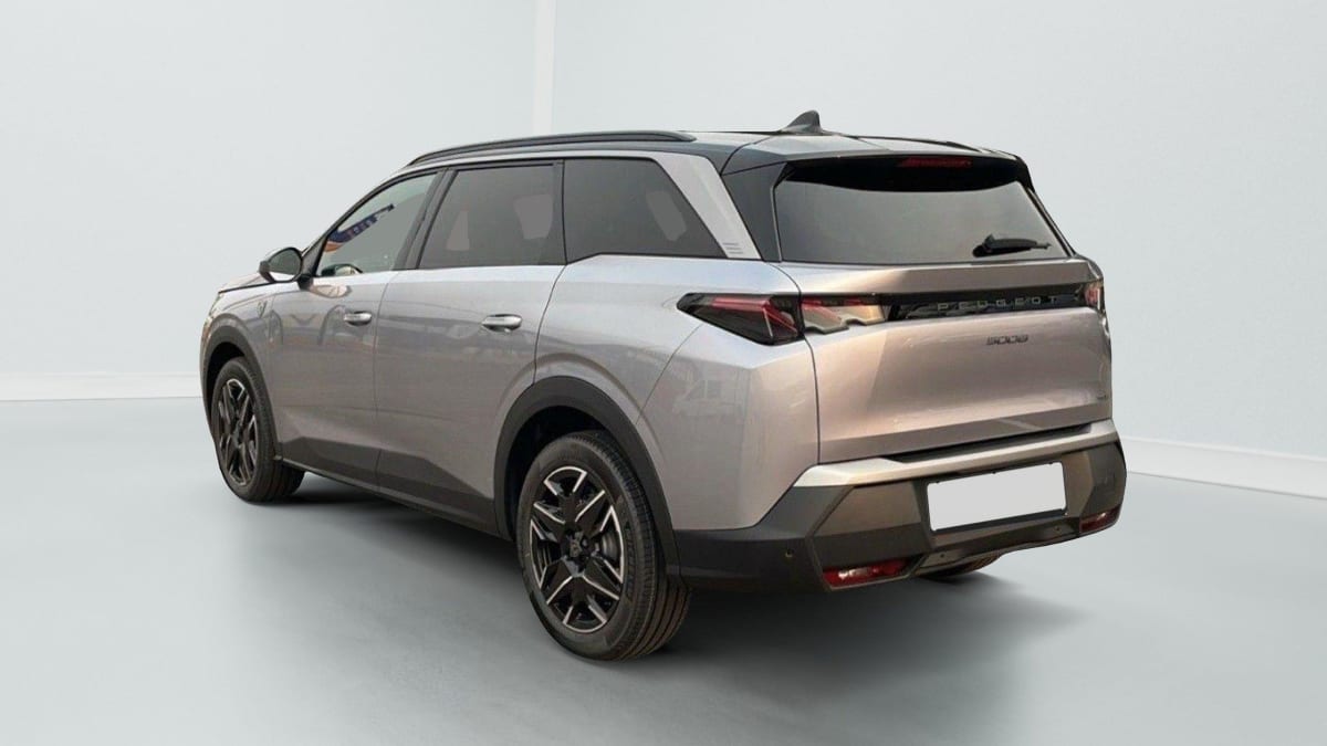 352585_p2 - PEUGEOT - 5008 - 2025 - photo 5