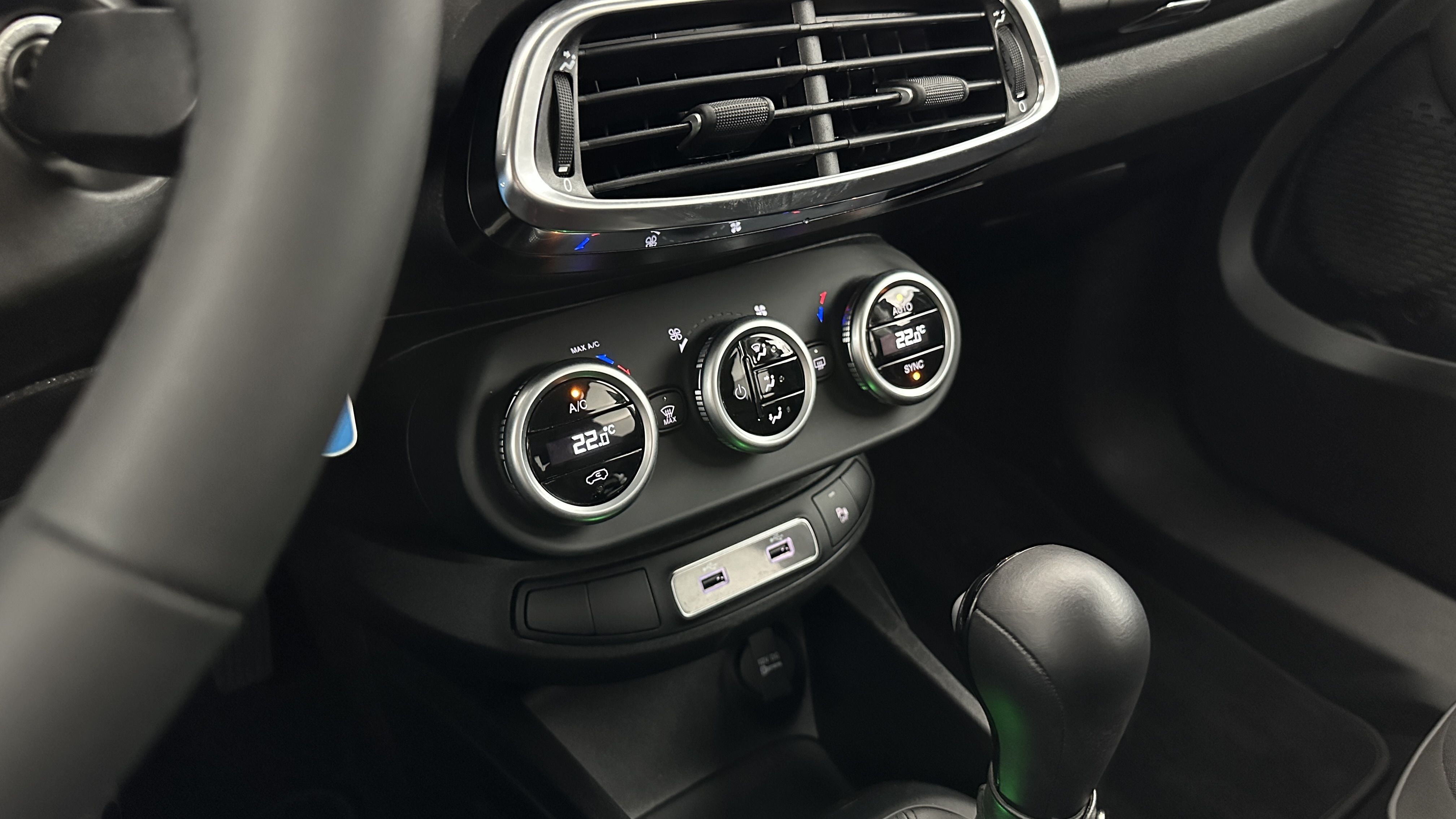 GLI00012223_p53 - FIAT - 500 X - 2023 - photo 19