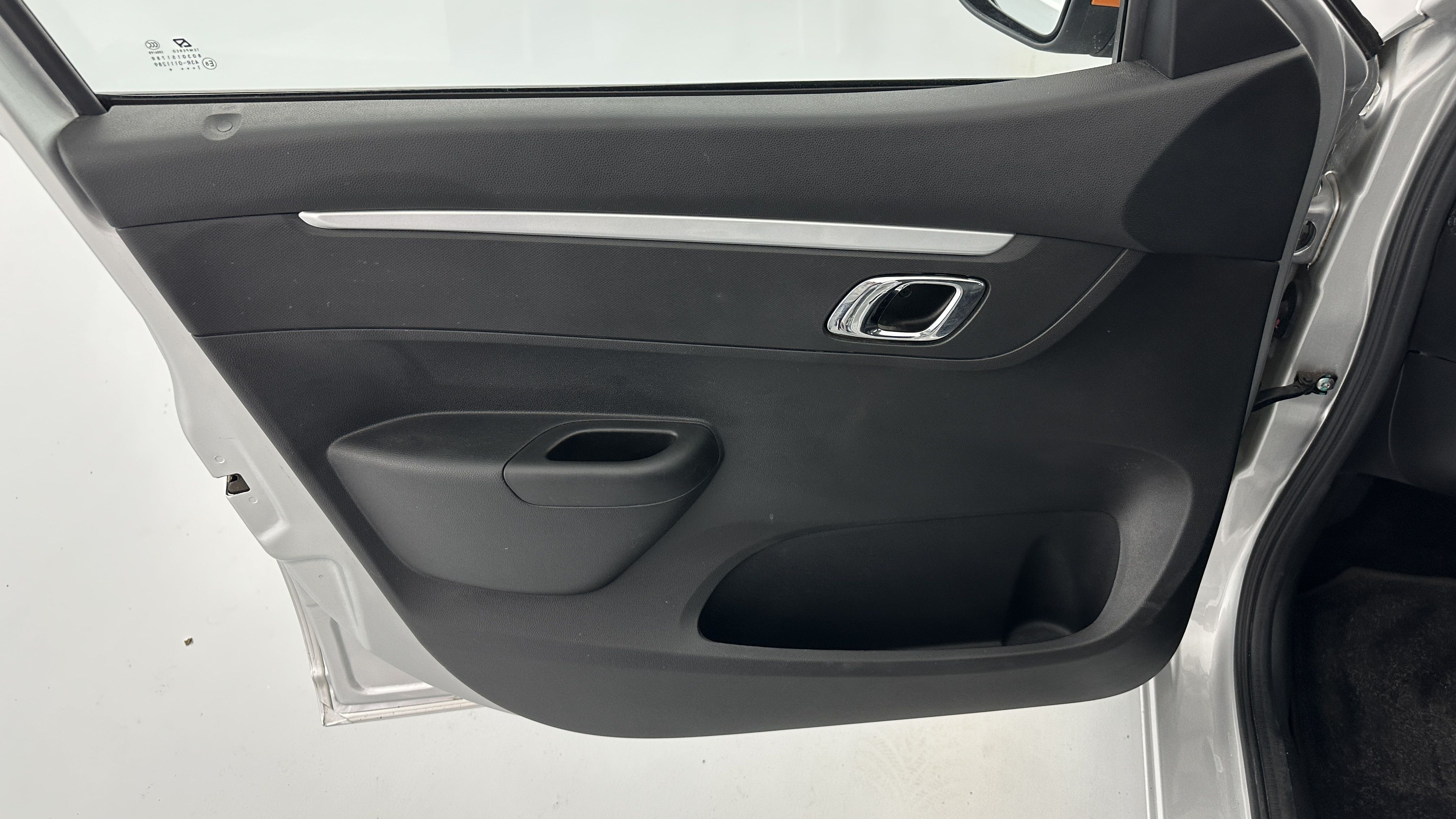 GLI00020007_p53 - DACIA - SPRING - 2021 - photo 12