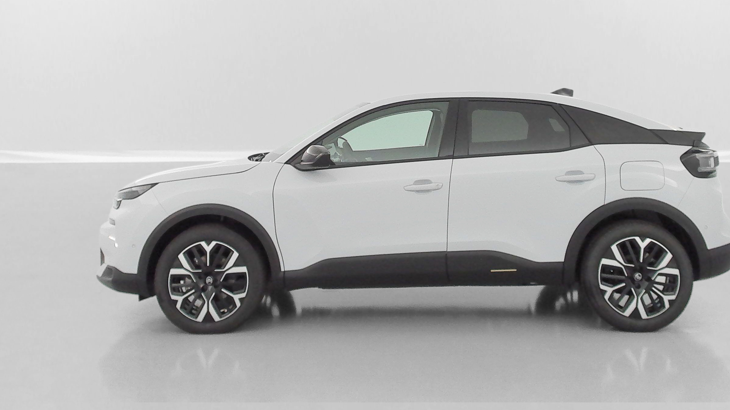 GLI00018729_p53 - CITROEN - C4 - 2025 - photo 4