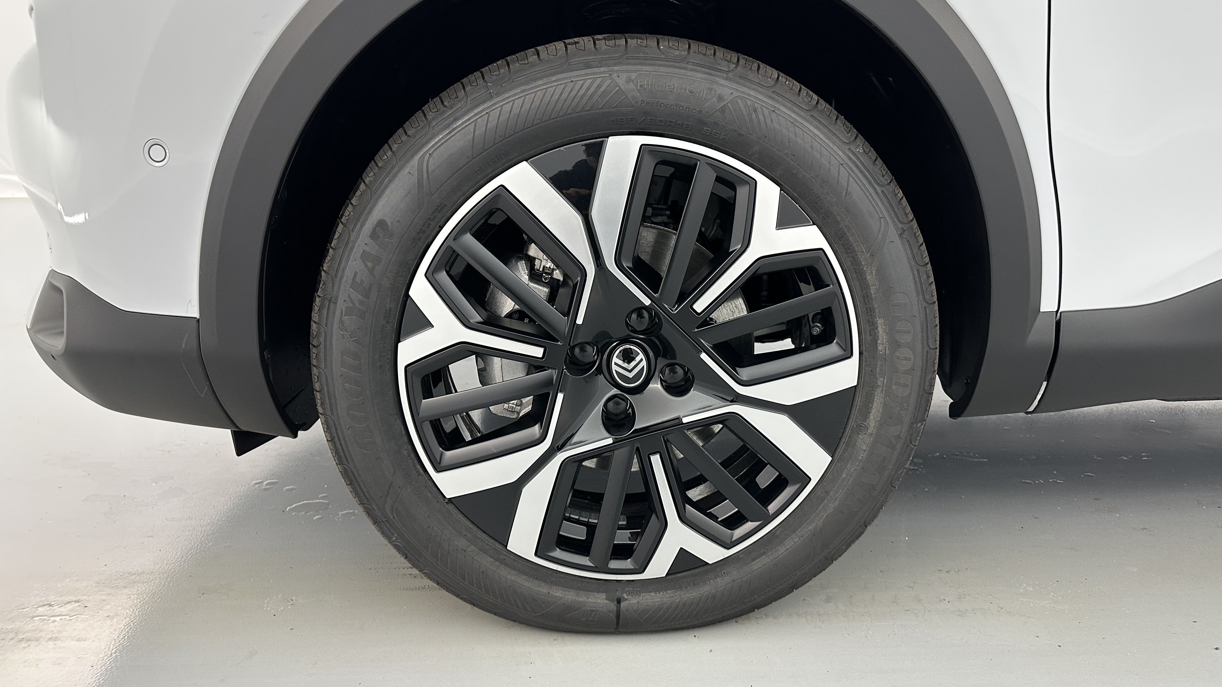 GLI00018729_p53 - CITROEN - C4 - 2025 - photo 12