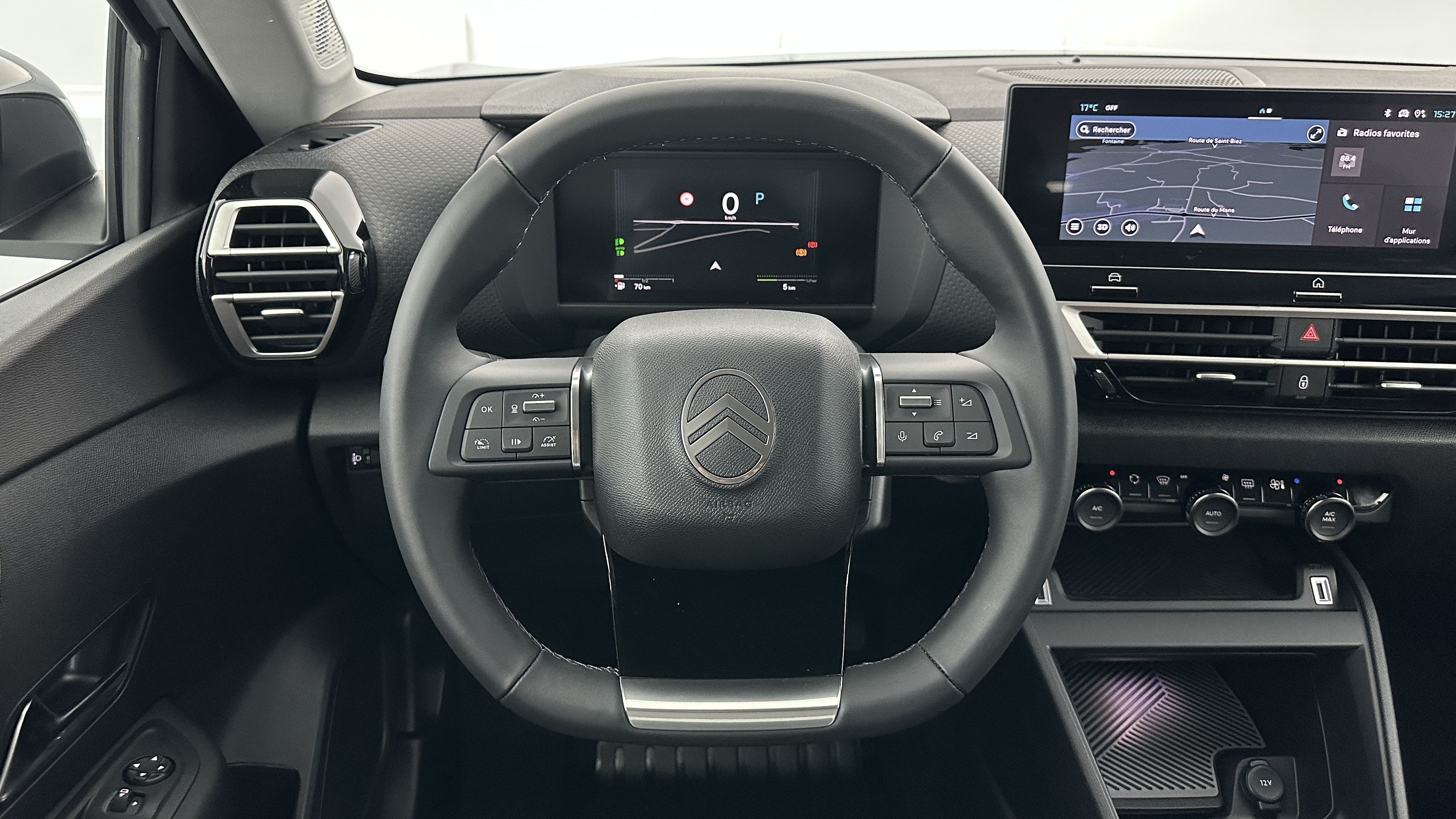 GLI00018729_p53 - CITROEN - C4 - 2025 - photo 14