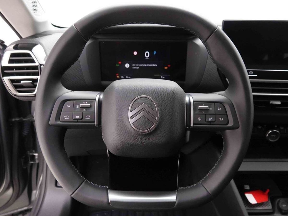 378097_p2 - CITROEN - C4 - 2026 - photo 9