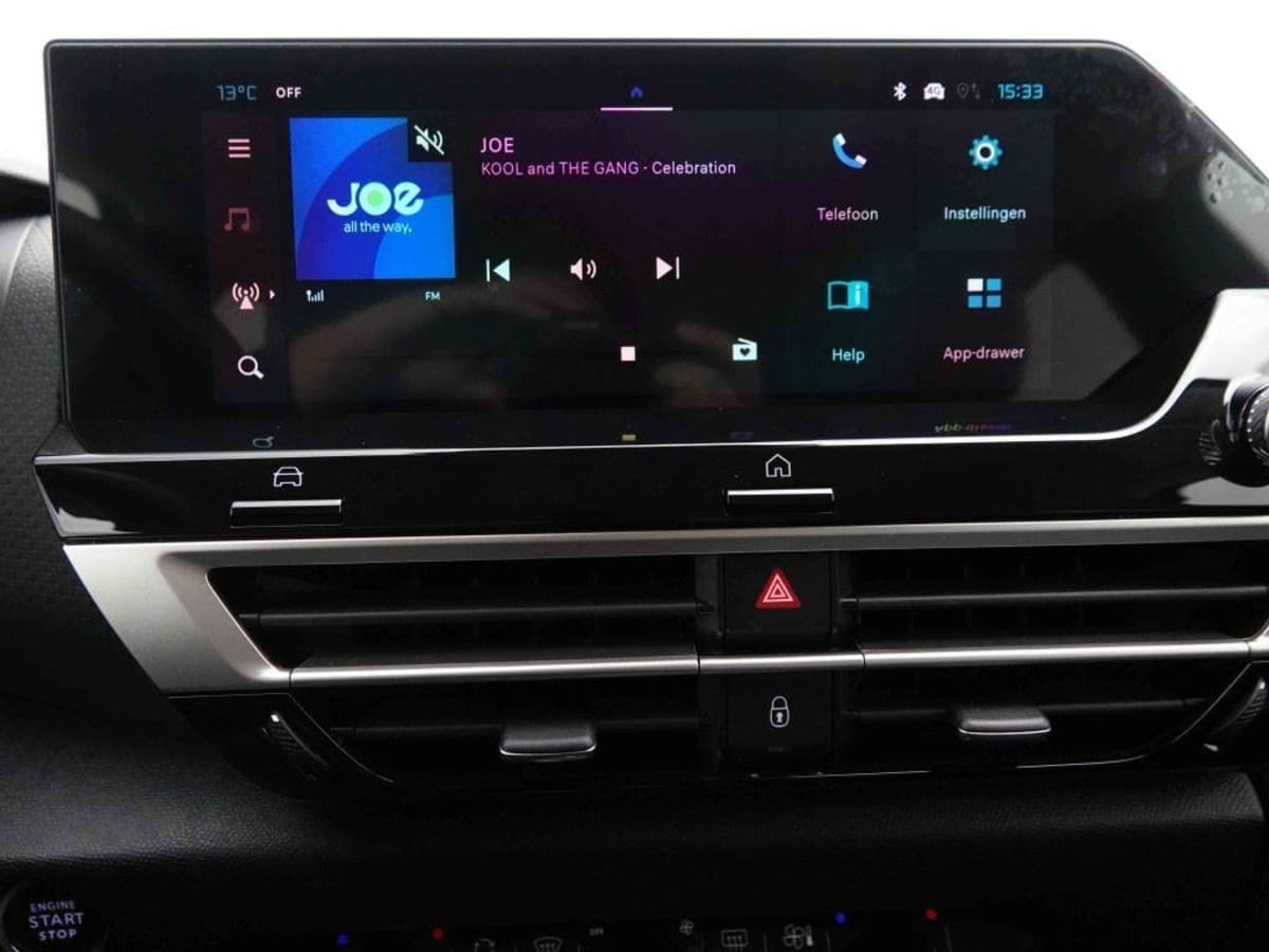 378097_p2 - CITROEN - C4 - 2026 - photo 10