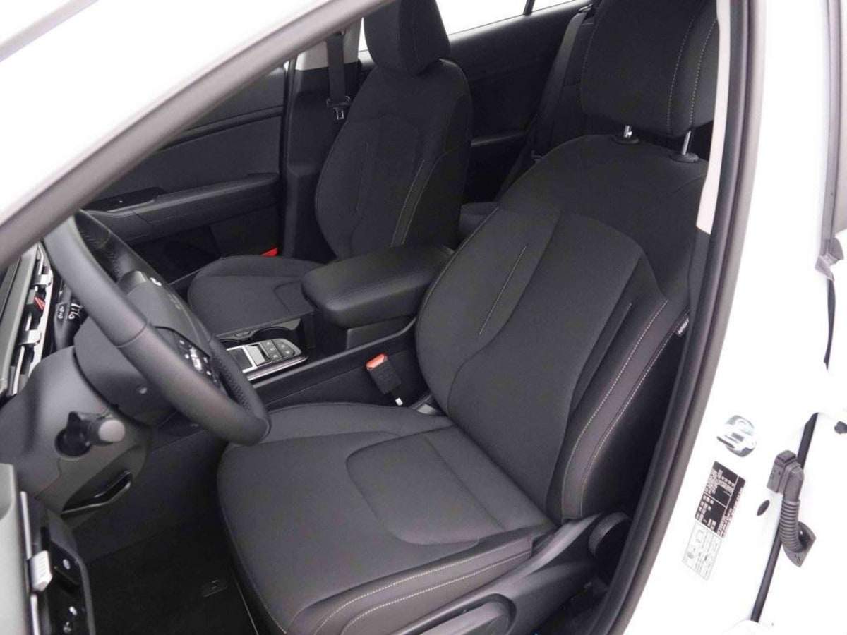 377169_p2 - KIA - SPORTAGE - 2026 - photo 6