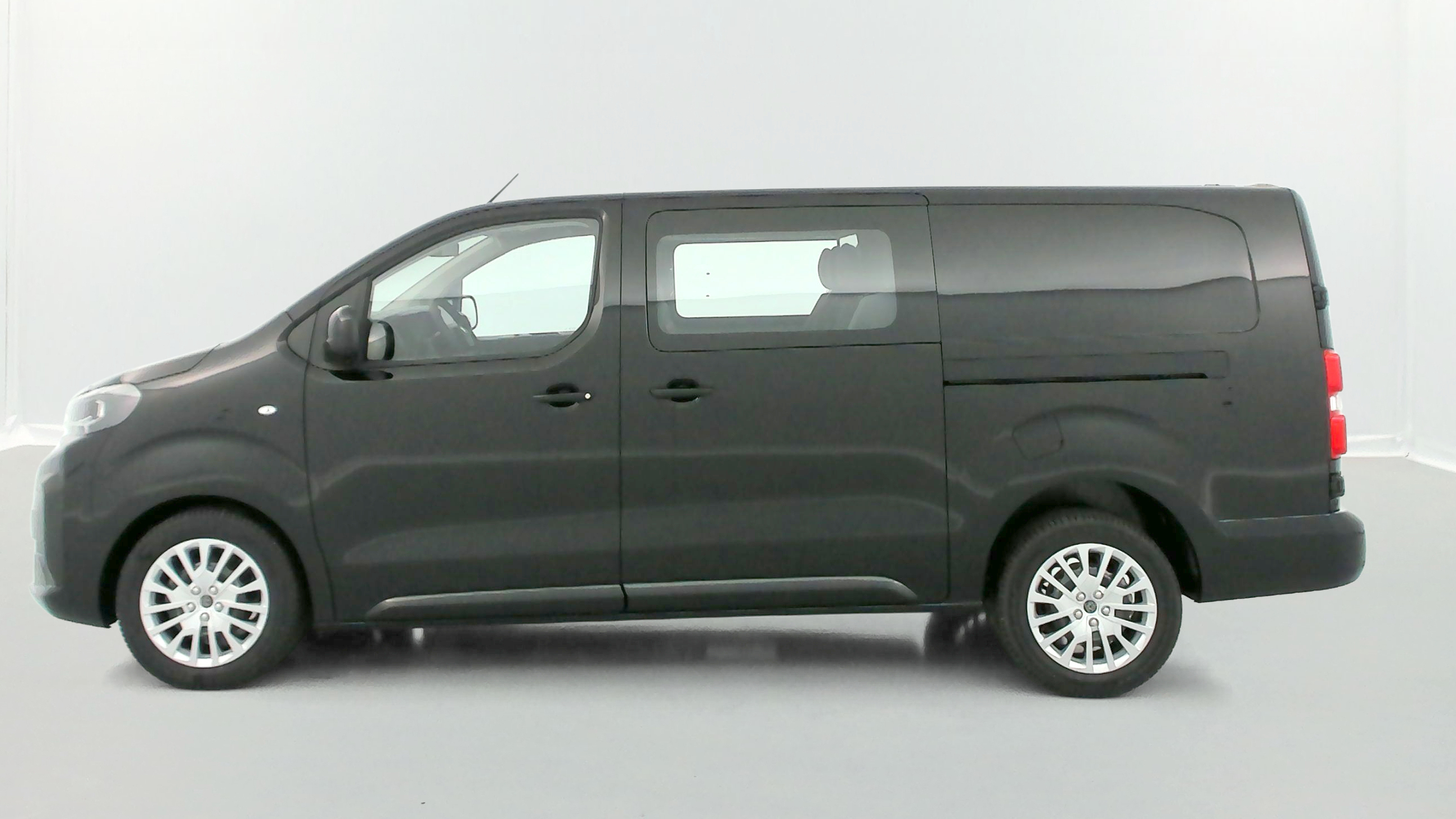 GLI00023167_p53 - PEUGEOT - EXPERT CA - 2025 - photo 4