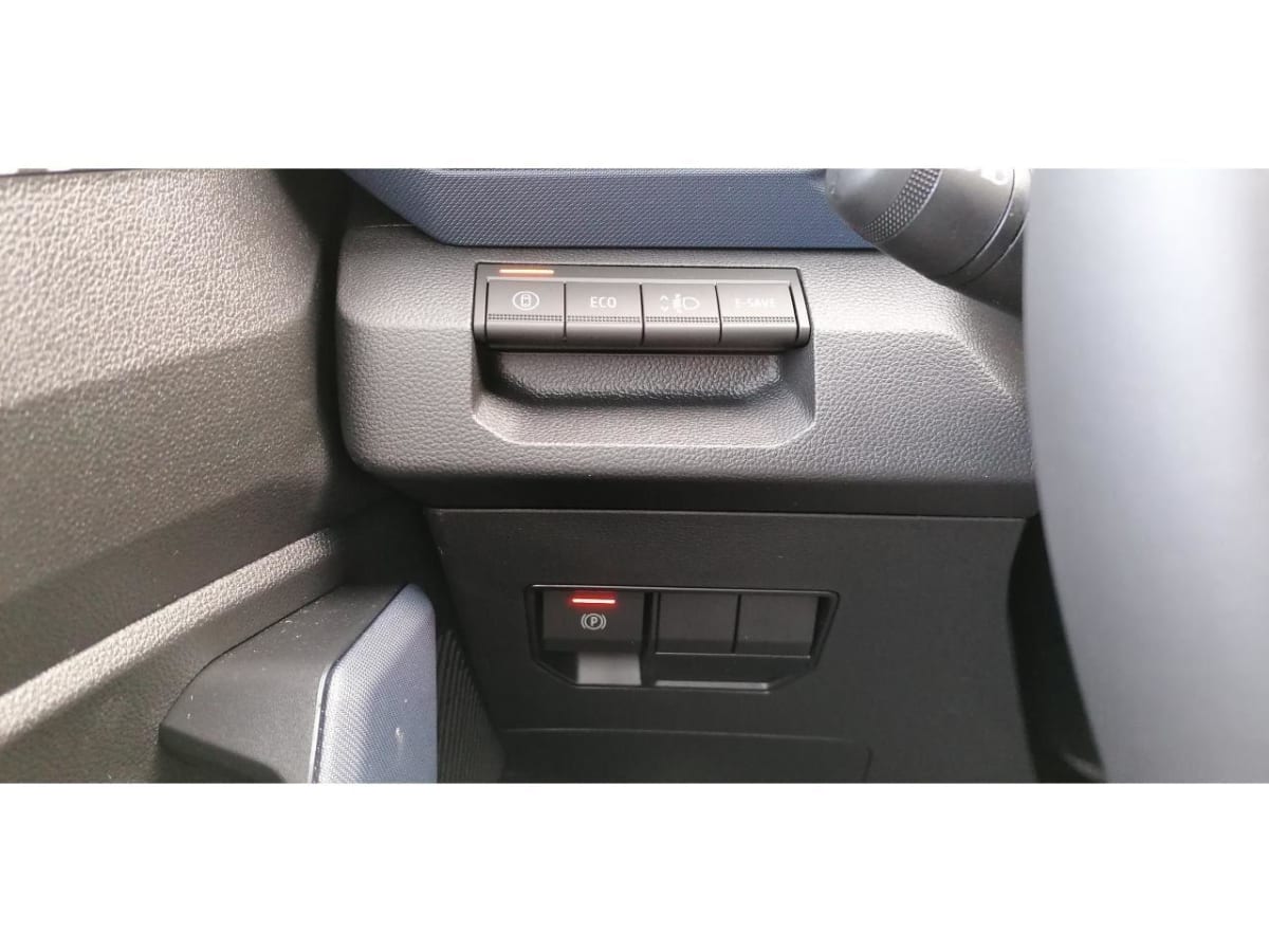 379032_p2 - DACIA - DUSTER - 2025 - photo 10