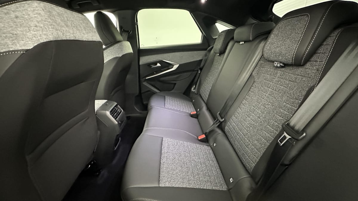 377255_p2 - PEUGEOT - 3008 - 2026 - photo 9