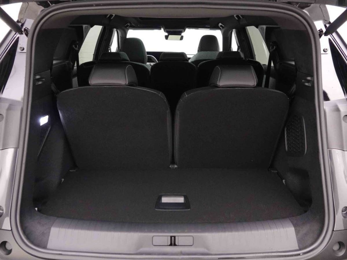 377939_p2 - PEUGEOT - 5008 - 2026 - photo 4