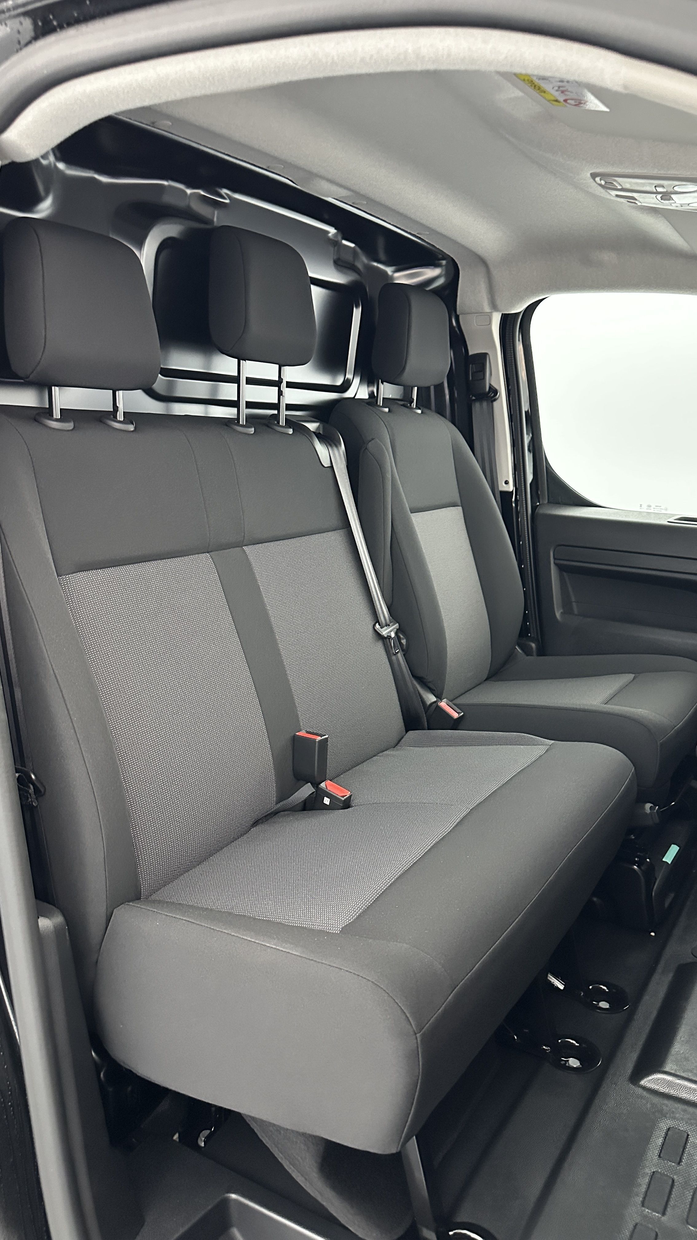 GLI00002333_p53 - OPEL - VIVARO - 2025 - photo 12