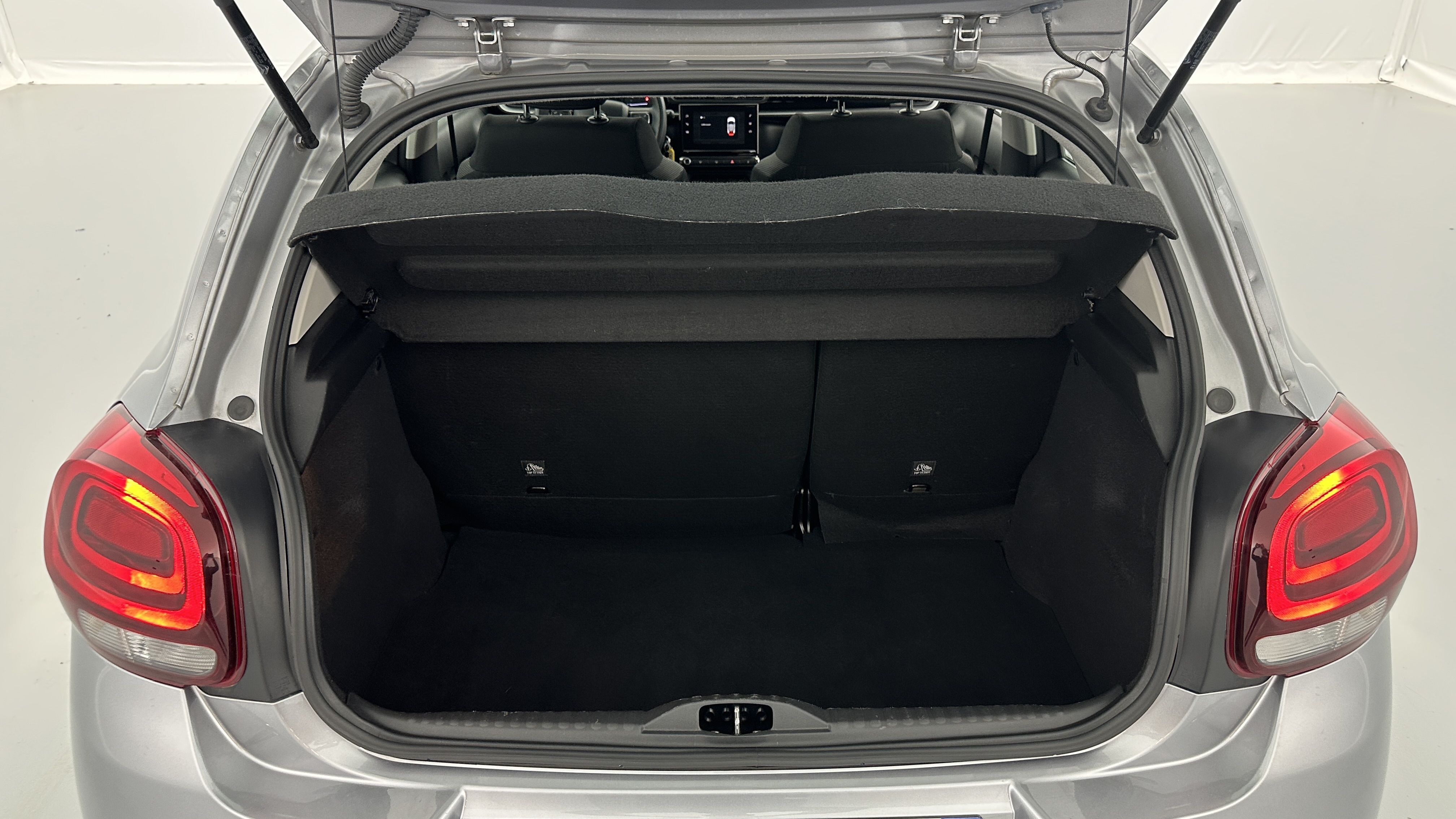 GLI00011684_p53 - CITROEN - C3 - 2024 - photo 10