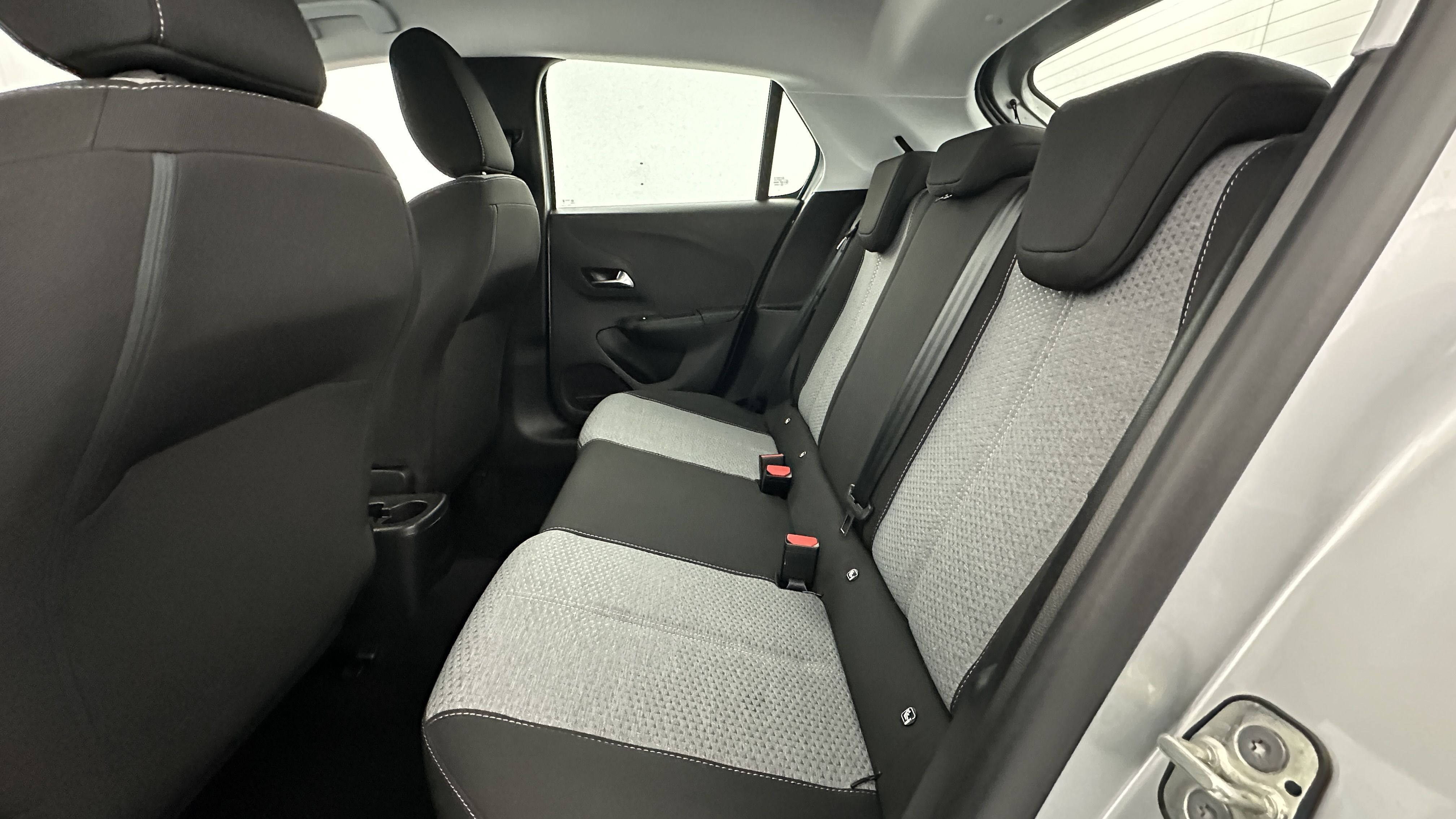 GLI00021501_p53 - OPEL - CORSA - 2024 - photo 9