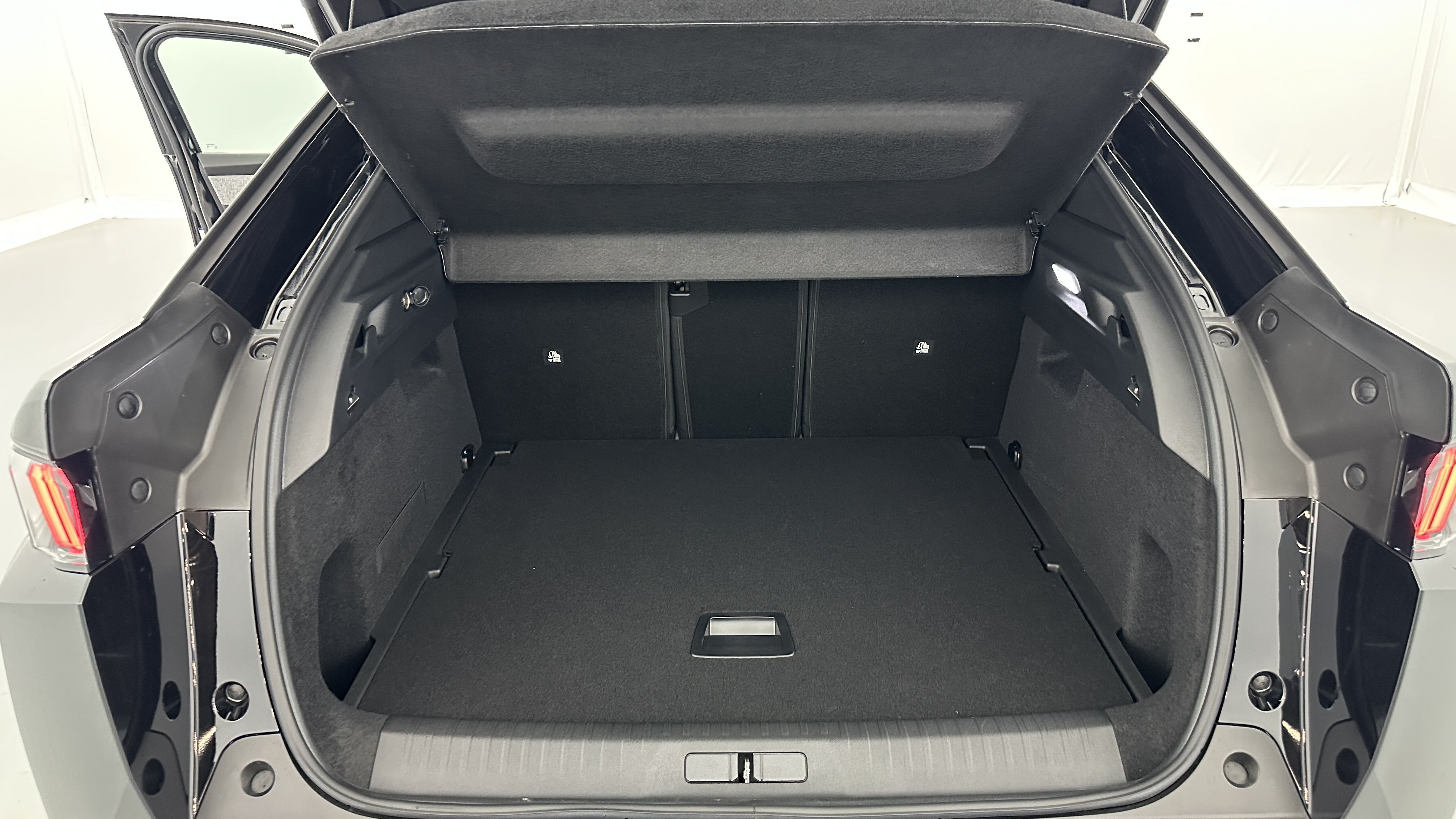 GLI00012567_p53 - PEUGEOT - 3008 - 2025 - photo 10