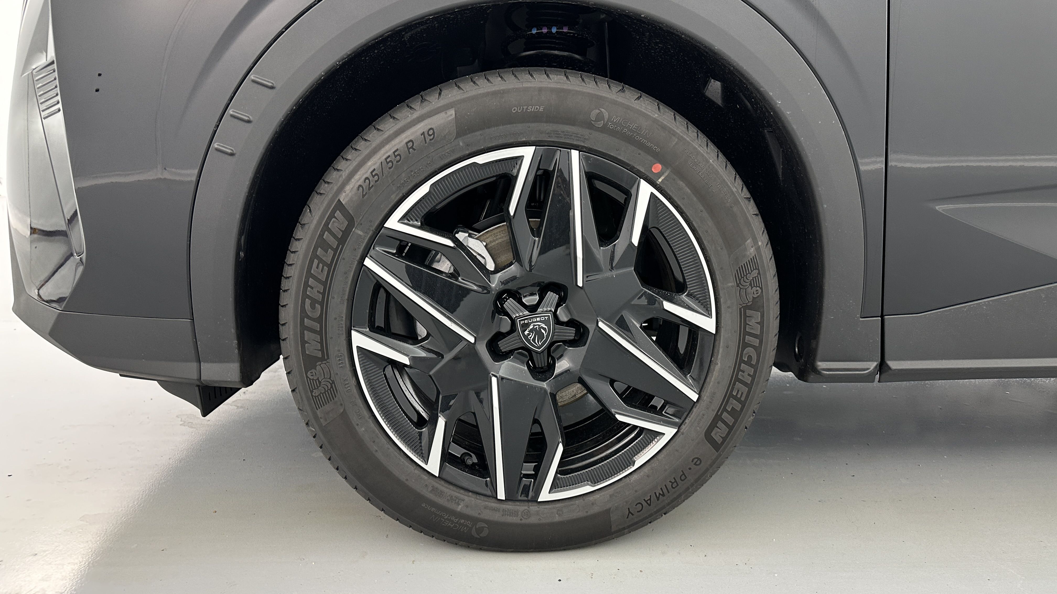 GLI00012567_p53 - PEUGEOT - 3008 - 2025 - photo 12