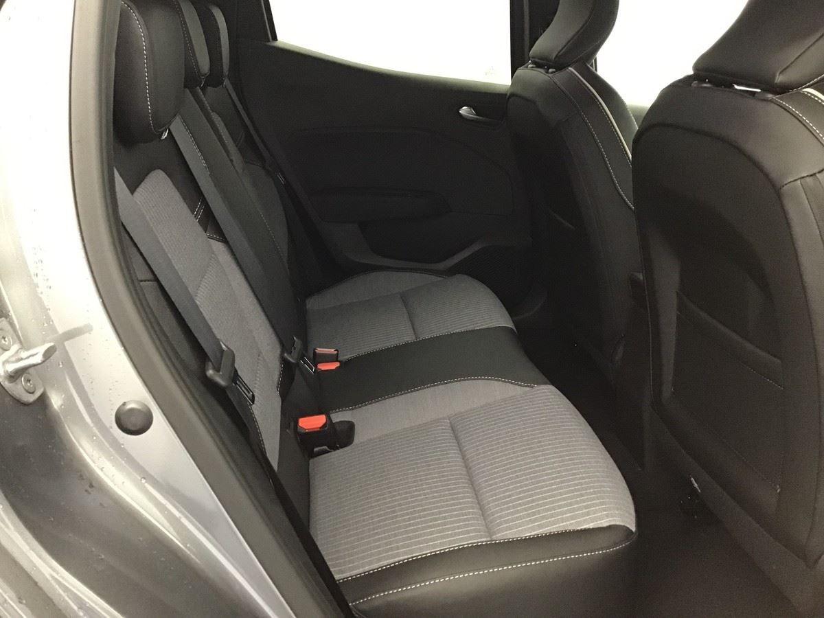 380960_p2 - RENAULT - CLIO 5 - 2026 - photo 7