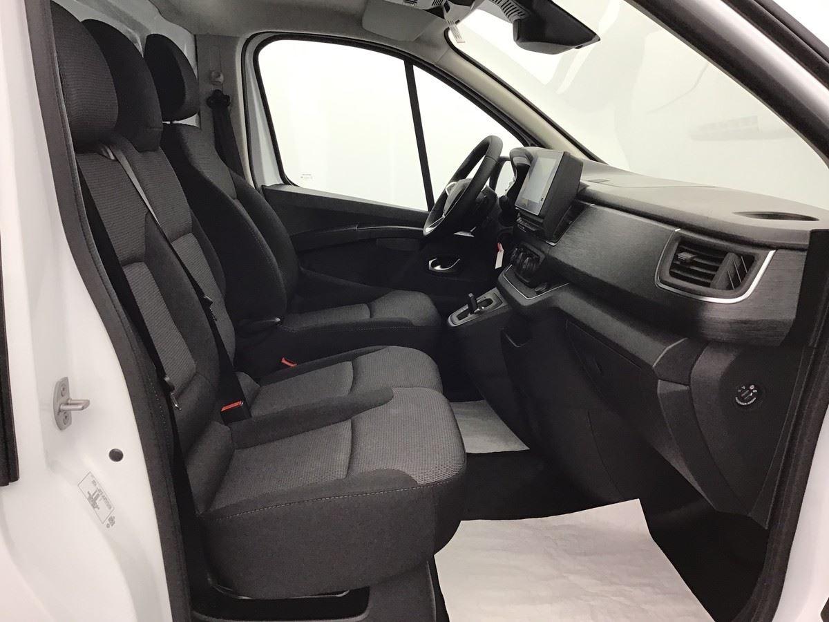 380939_p2 - RENAULT - TRAFIC - 2026 - photo 6